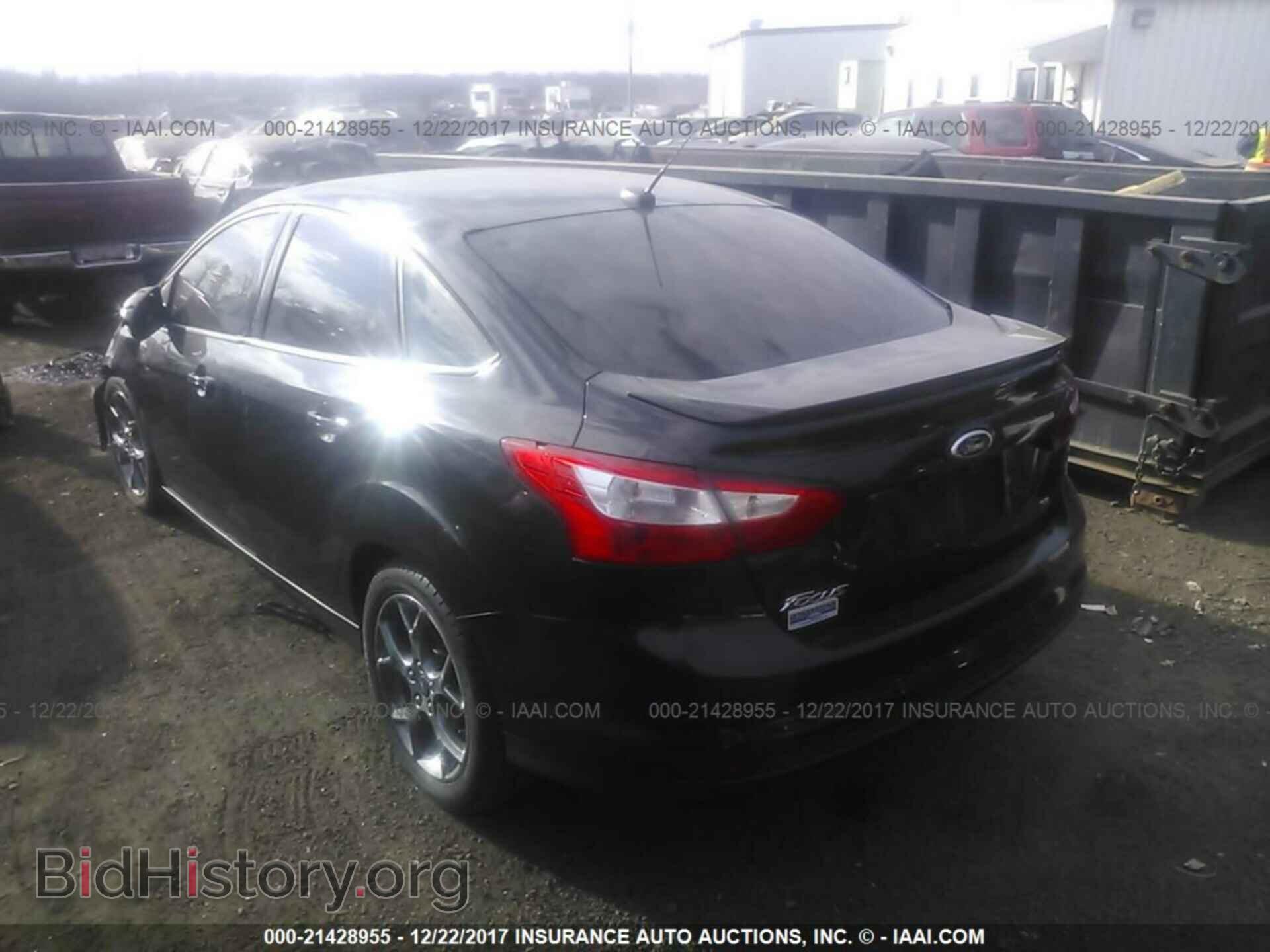 2013 Ford Focus - VIN: 1FADP3F28DL178479 - Photo 3