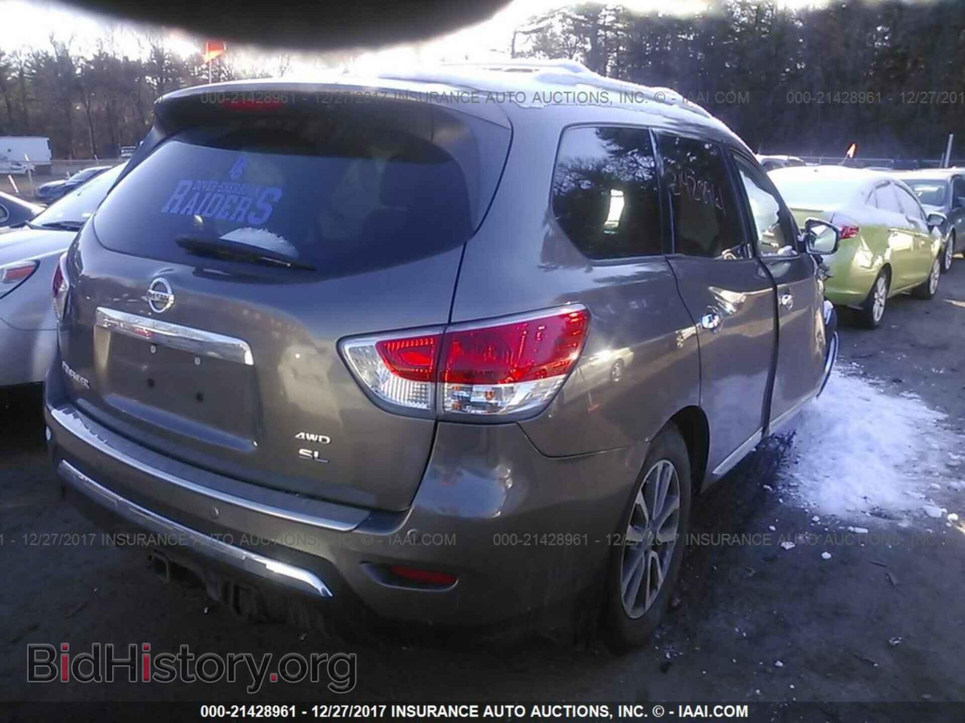 2014 Nissan Pathfinder - VIN: 5N1AR2MM5EC699954 - Фото 4