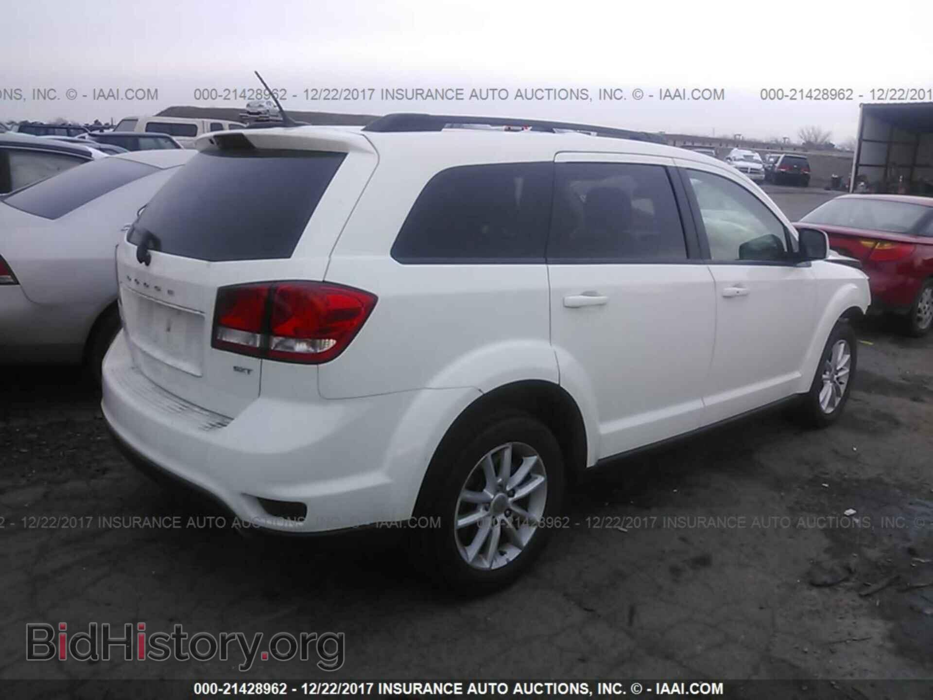2014 Dodge Journey - VIN: 3C4PDDBG1ET108903 - Фото 4