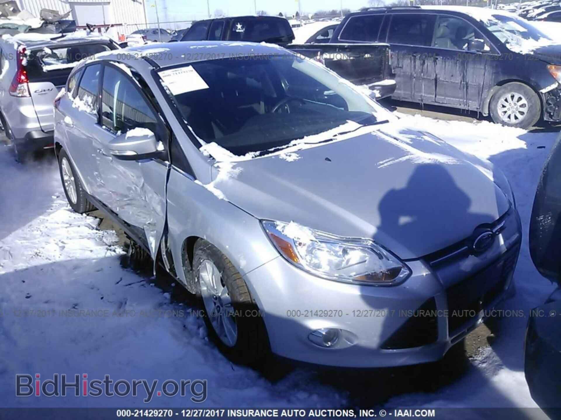 Photo 1FAHP3M29CL427567 - Ford Focus 2012