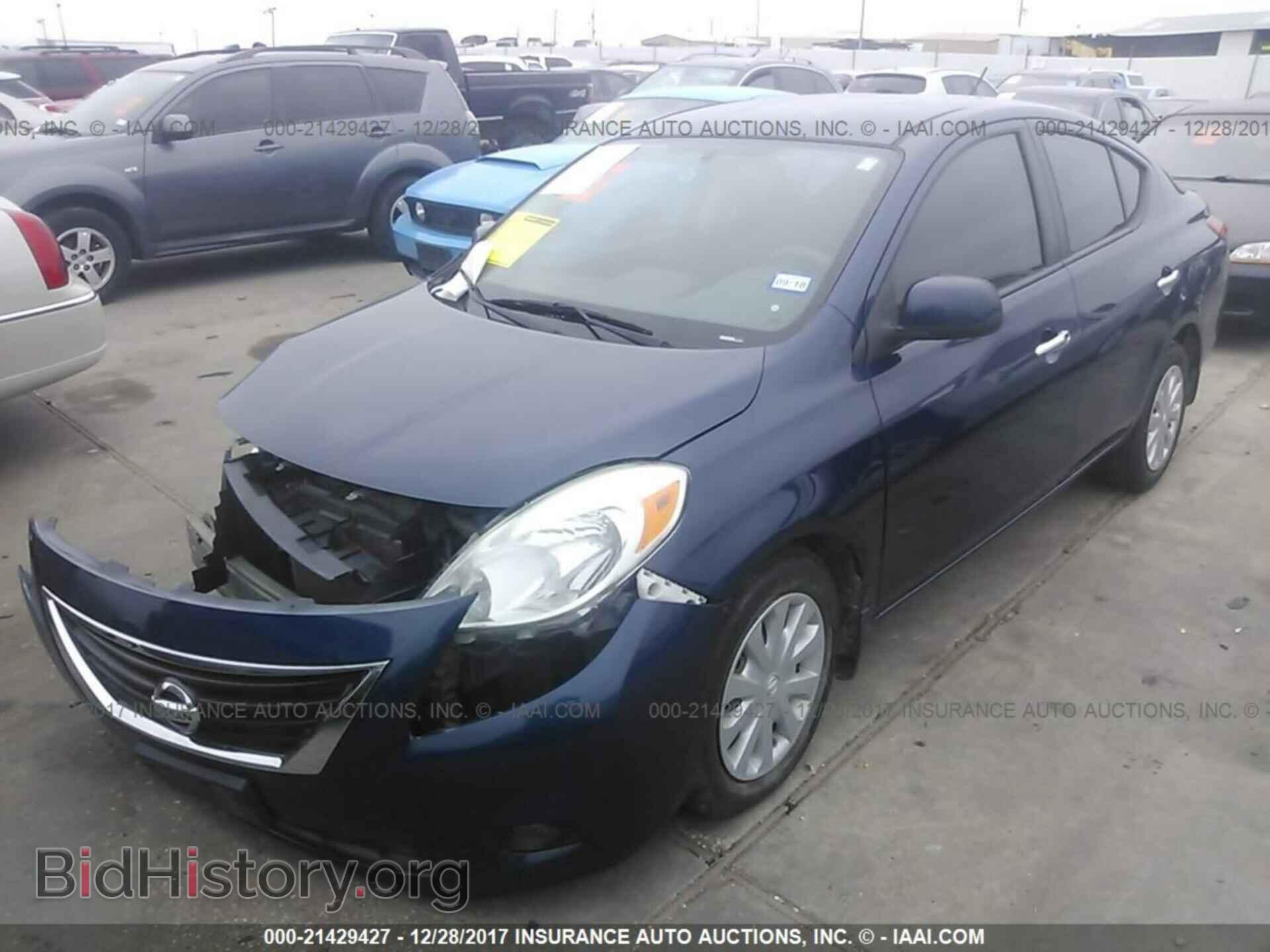 2012 Nissan Versa - VIN: 3N1CN7AP9CL939645 - Фото 2