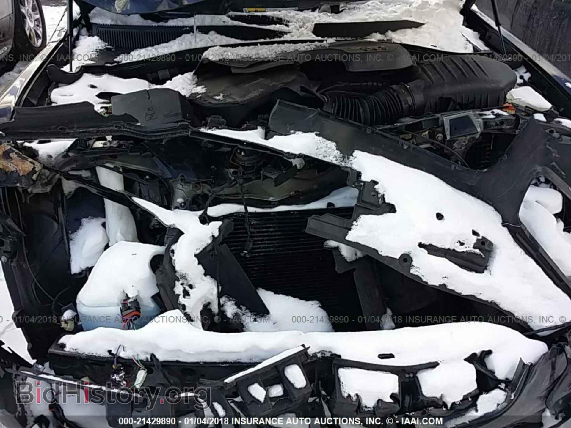 2016 Chrysler 300 - VIN: 2C3CCABG8GH144829 - Photo 10