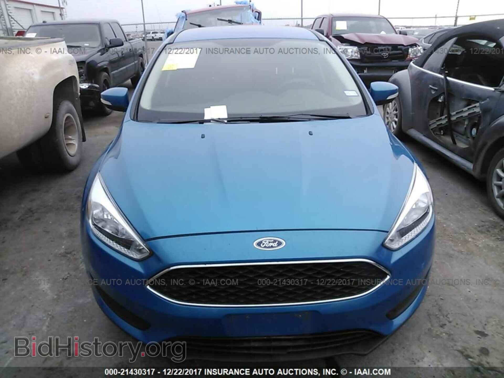 2016 Ford Focus - VIN: 1FADP3F25GL328794 - Photo 6