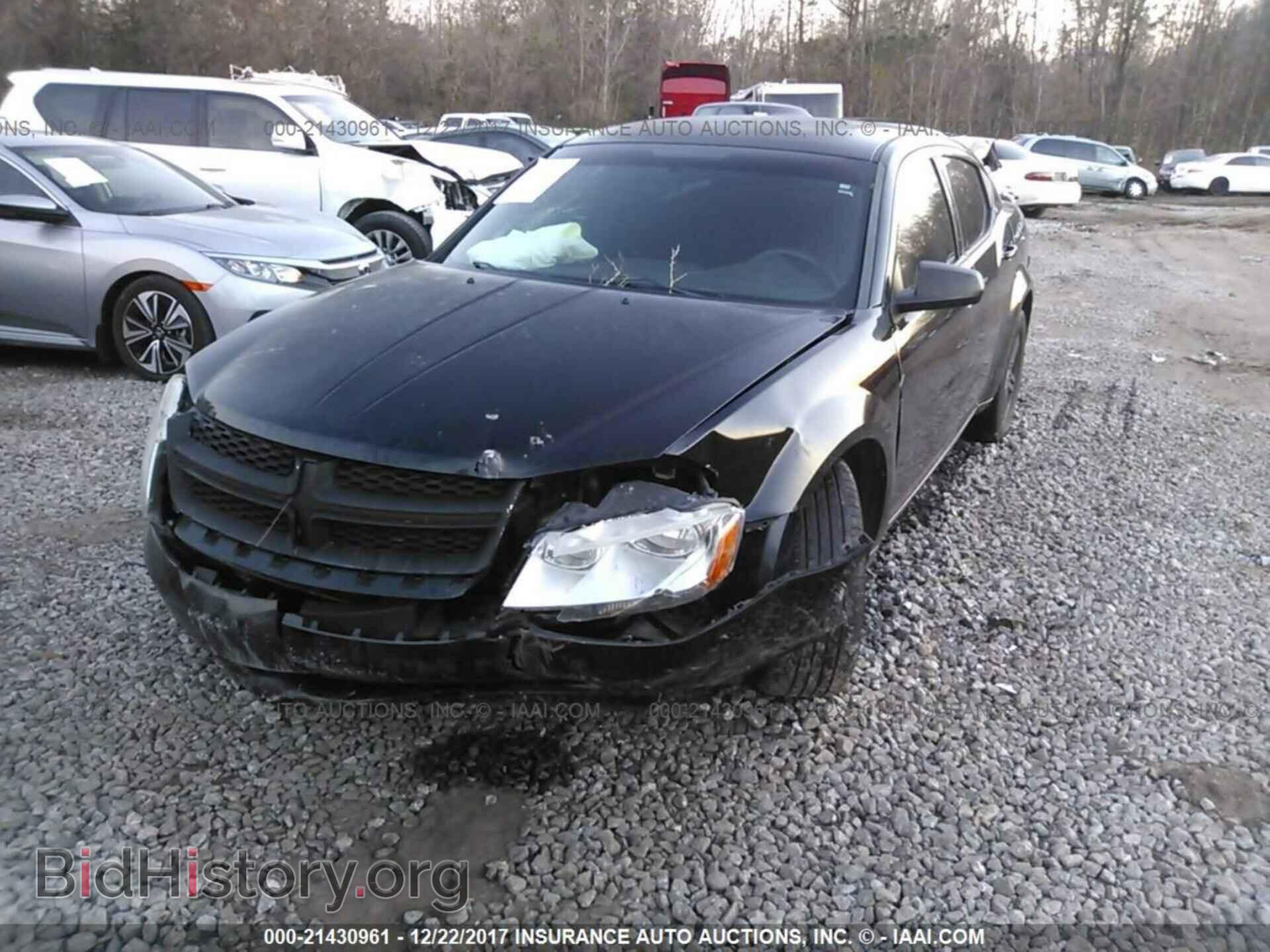 2014 Dodge Avenger - VIN: 1C3CDZAG8EN218963 - Фото 2