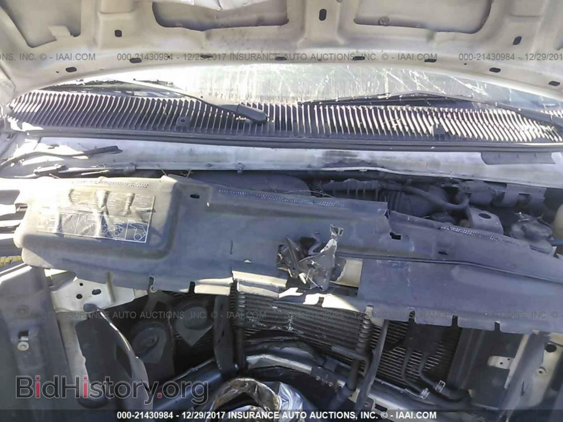 2011 Ford Econoline - VIN: 1FBSS3BL2BDA03848 - Photo 10