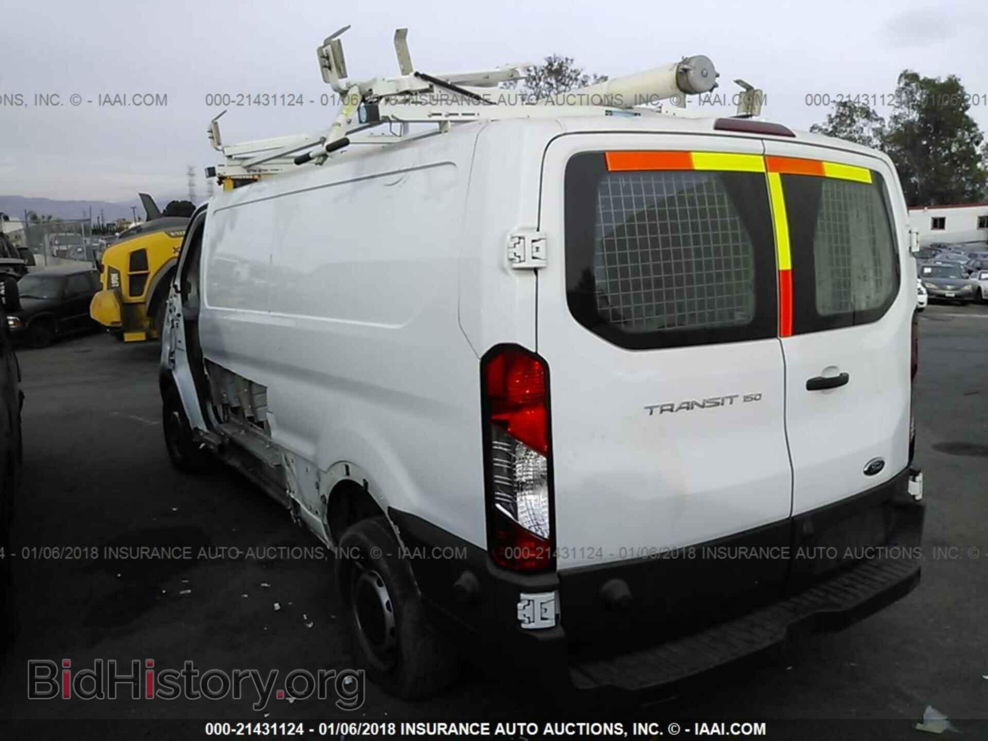 2015 Ford Transit - VIN: 1FTNE2YM7FKB33037 - Фото 3