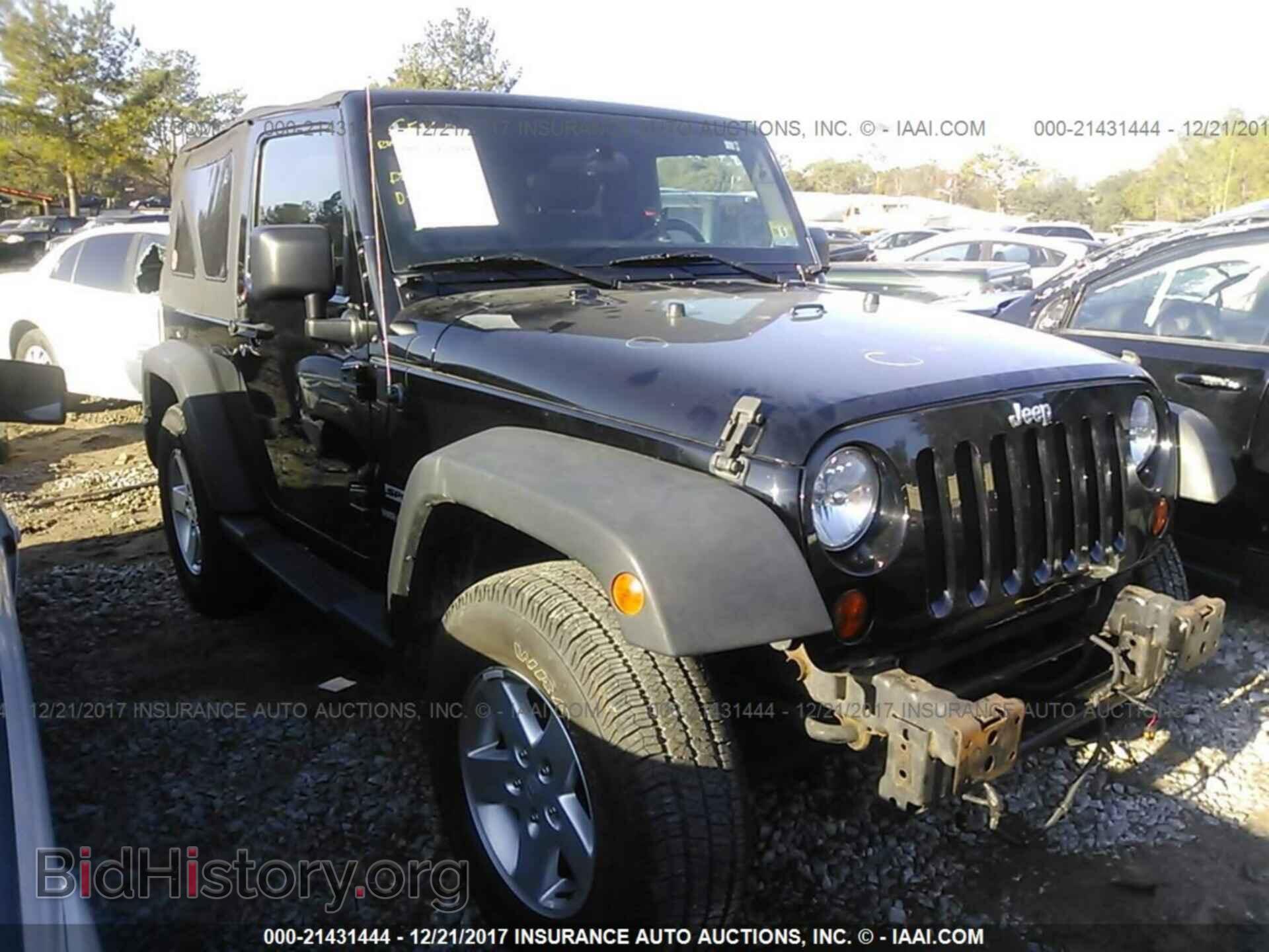 Фотография 1J4AA2D19BL577962 - Jeep Wrangler 2011