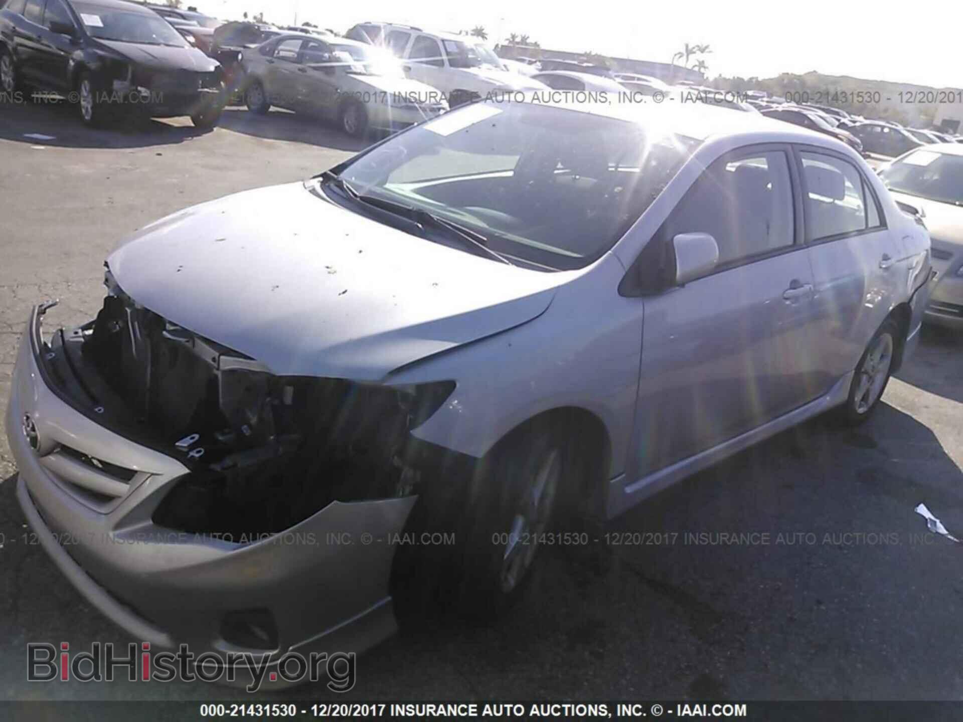 2011 Toyota Corolla - VIN: 2T1BU4EE7BC600757 - Photo 2