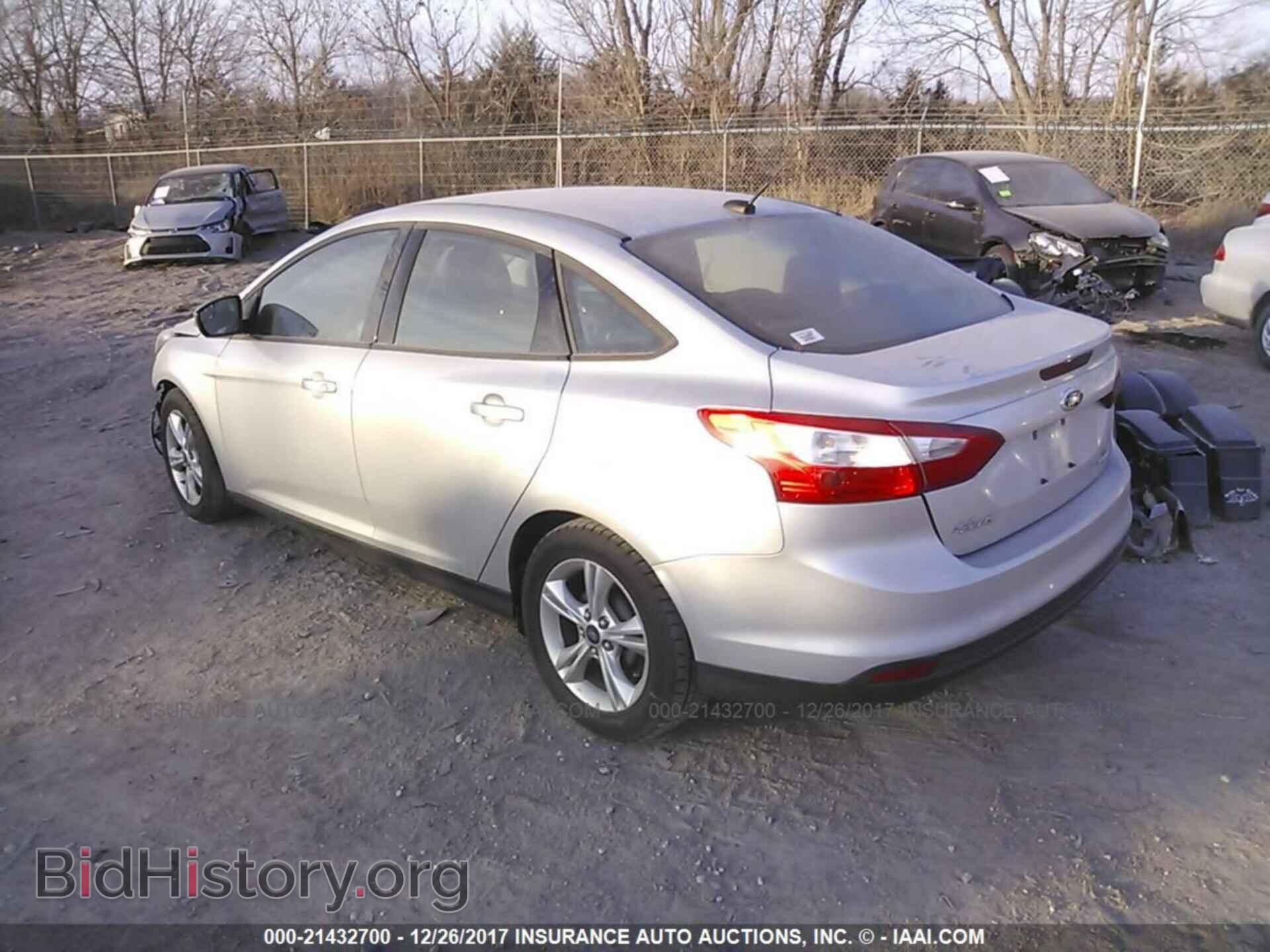 2014 Ford Focus - VIN: 1FADP3F29EL312787 - Photo 3