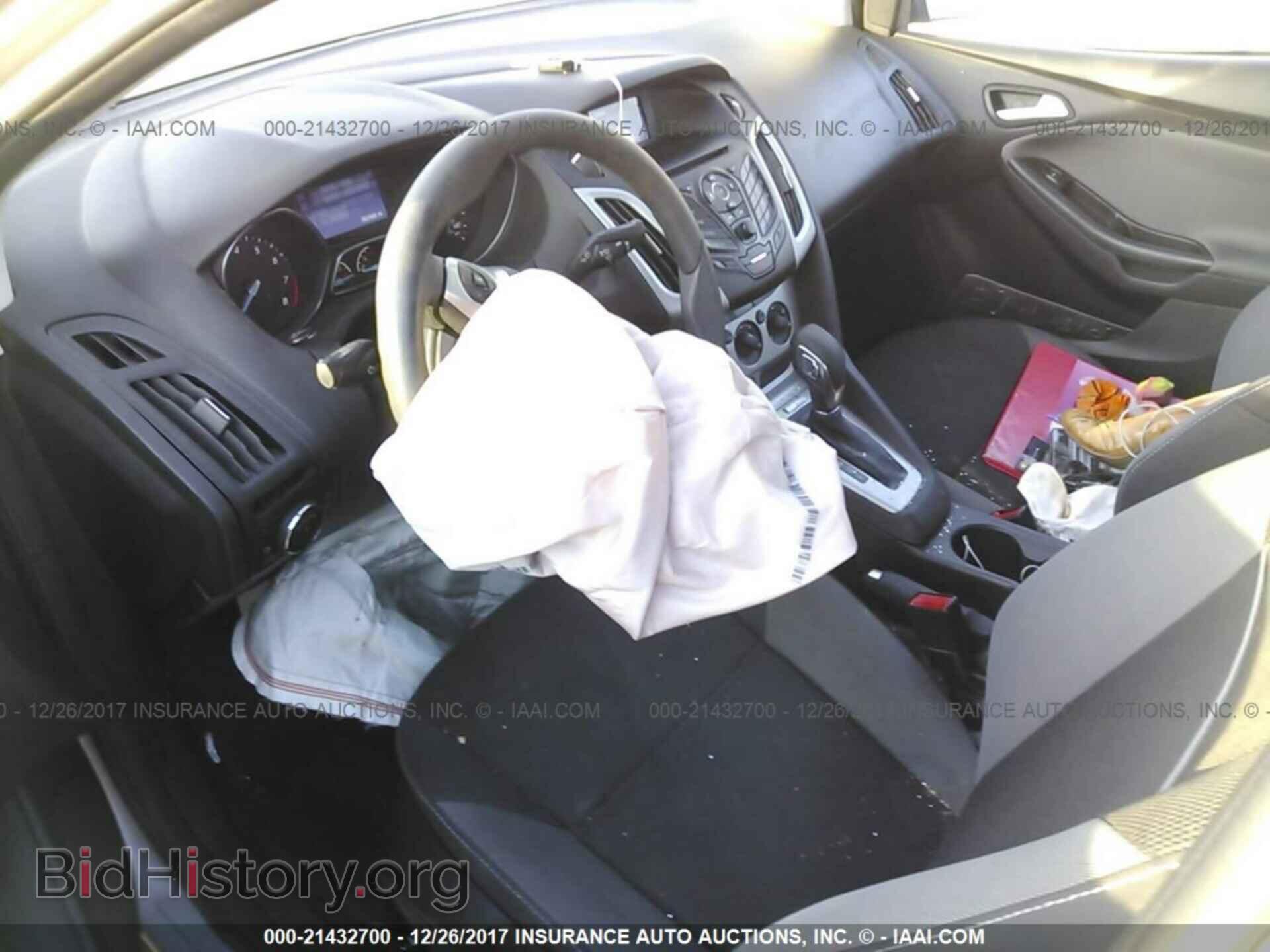 2014 Ford Focus - VIN: 1FADP3F29EL312787 - Photo 5