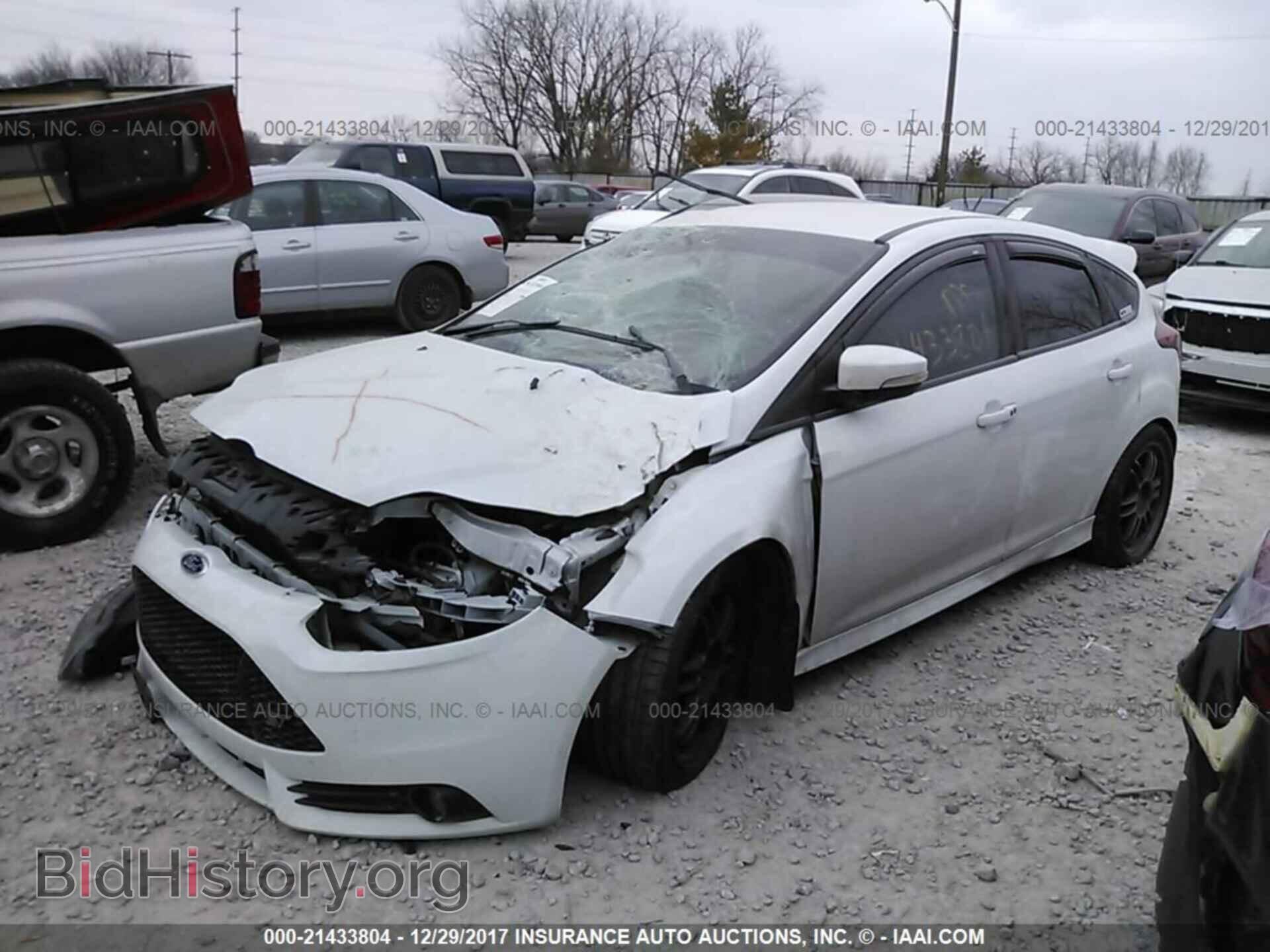 2014 Ford Focus - VIN: 1FADP3L92EL148249 - Фото 2