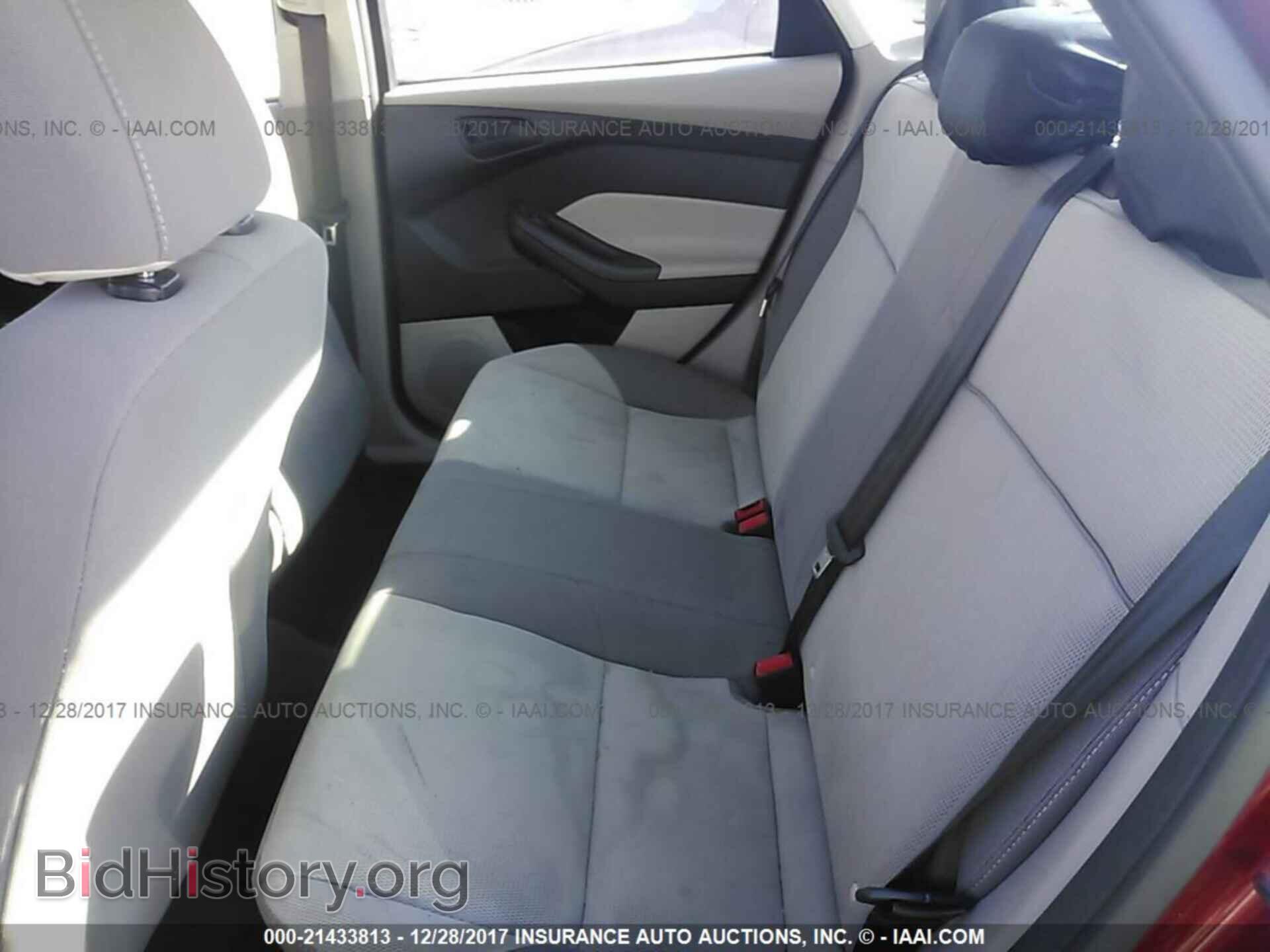 2012 Ford Focus - VIN: 1FAHP3F24CL469903 - Photo 8