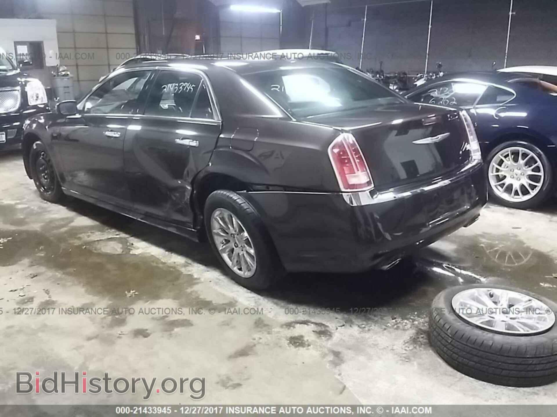 2013 Chrysler 300c - VIN: 2C3CCAEG1DH565685 - Фото 3