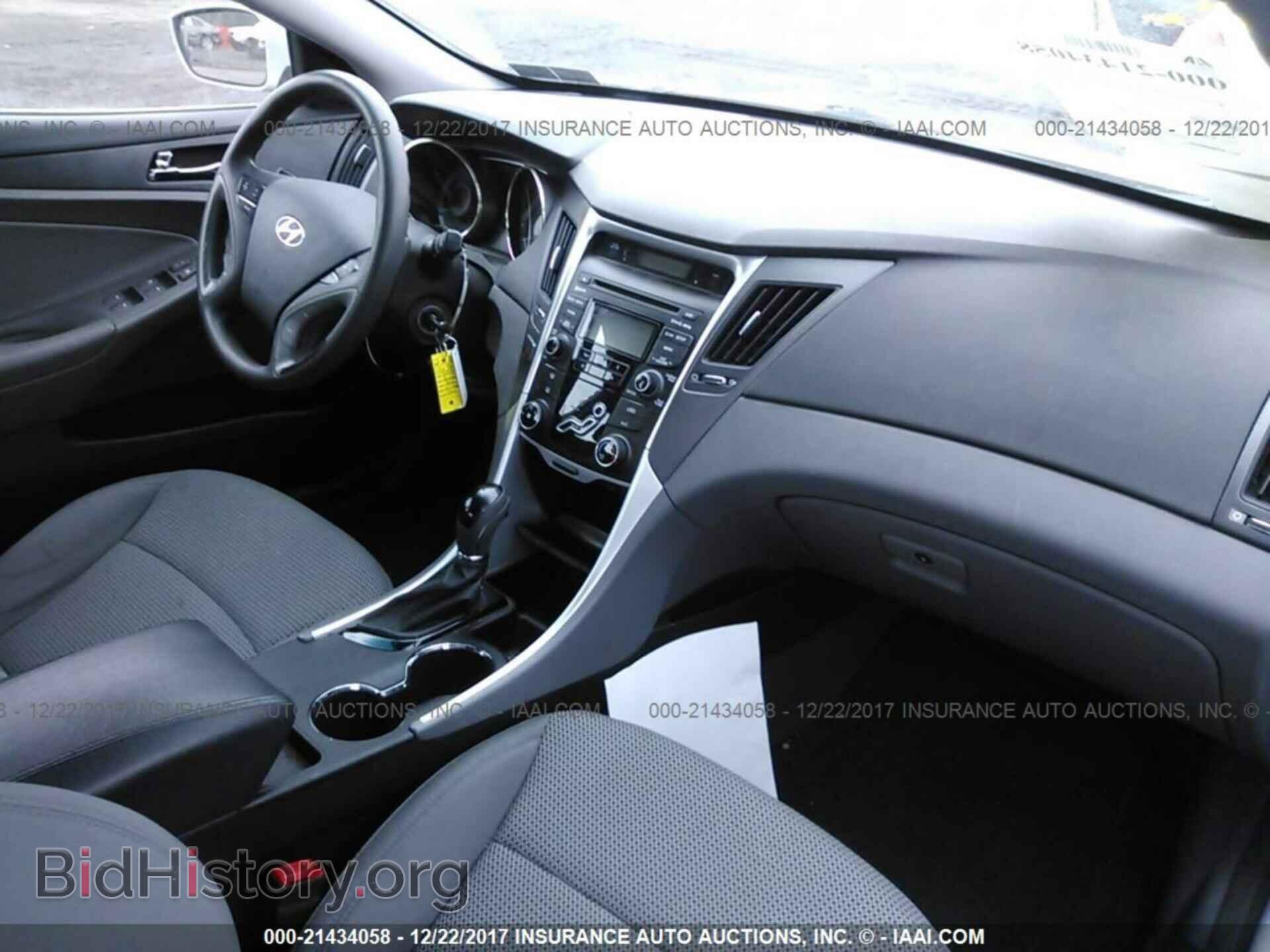 2012 Hyundai Sonata - VIN: 5NPEB4AC1CH436461 - Фото 5