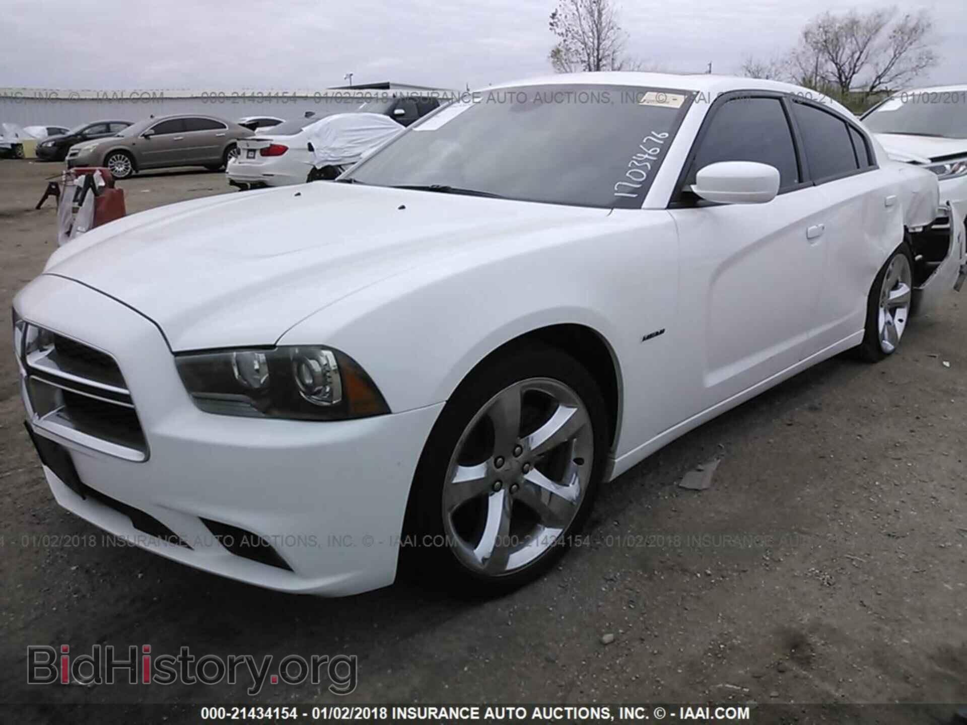 2011 Dodge Charger - VIN: 2B3CL5CT3BH521625 - Фото 2