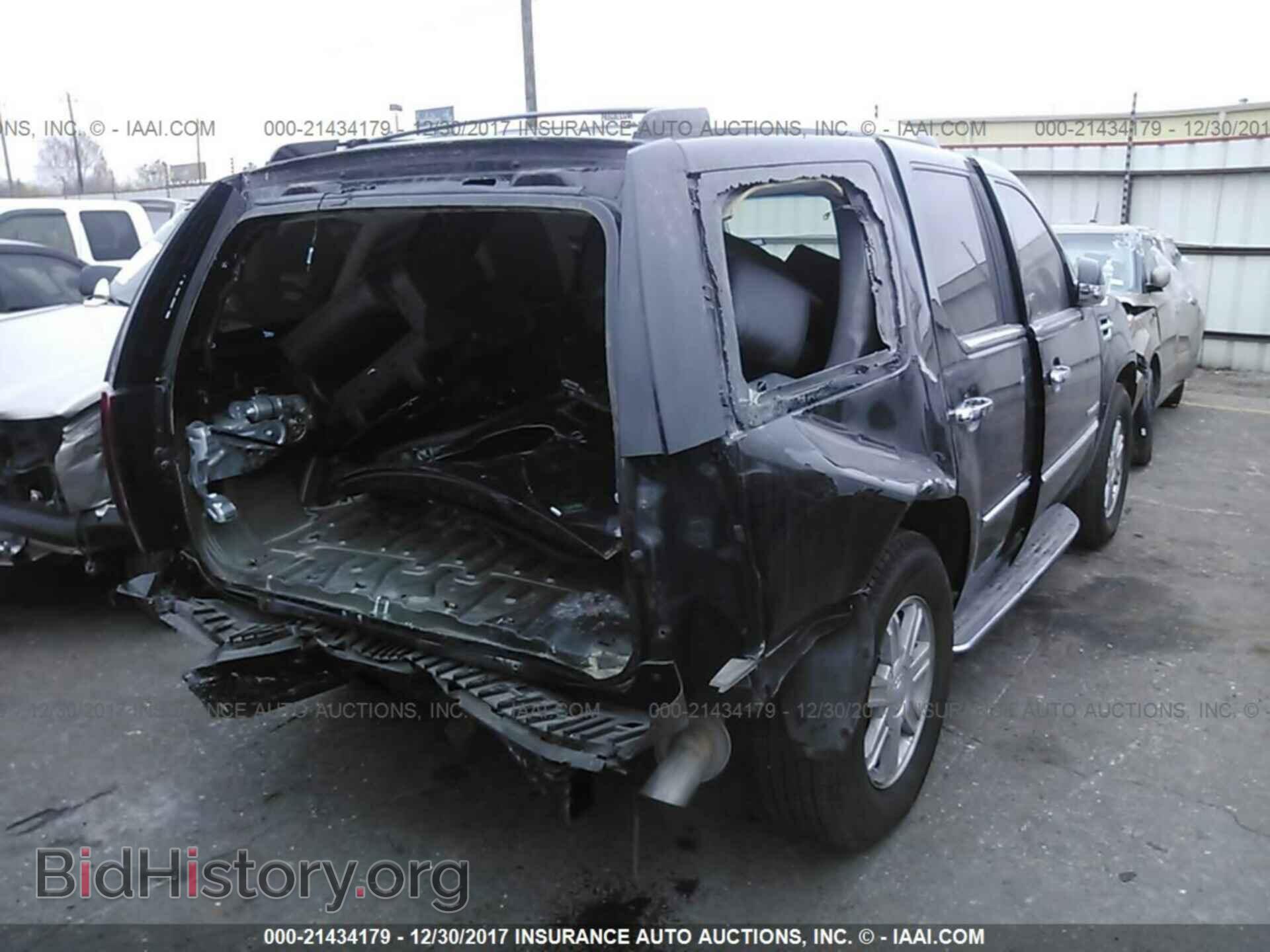 2012 Cadillac Escalade - VIN: 1GYS4AEF2CR296732 - Фото 4