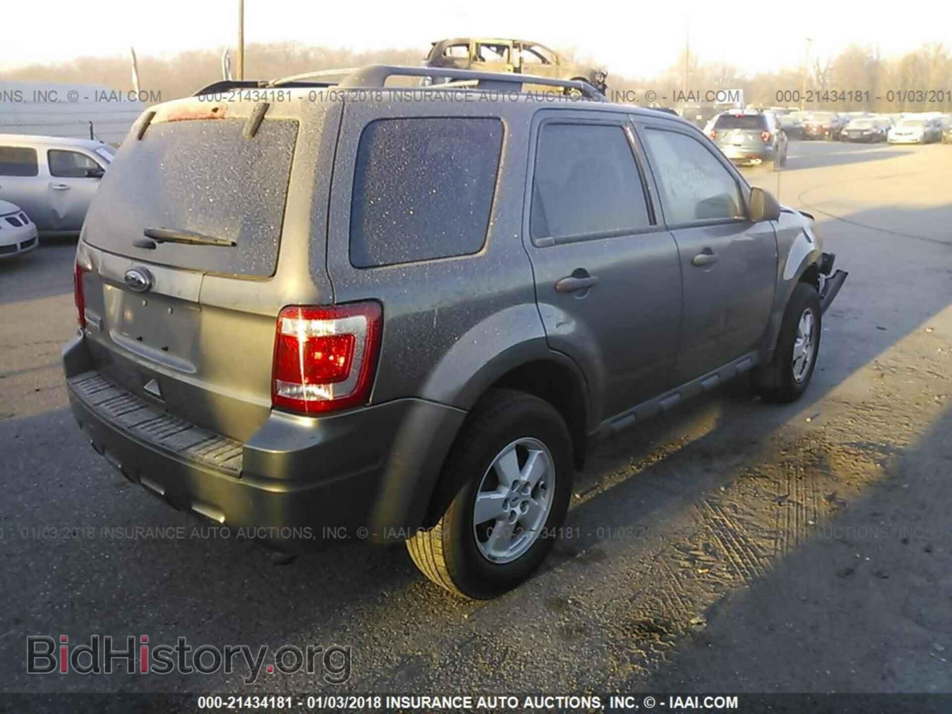 2012 Ford Escape - VIN: 1FMCU0D7XCKA70098 - Фото 4