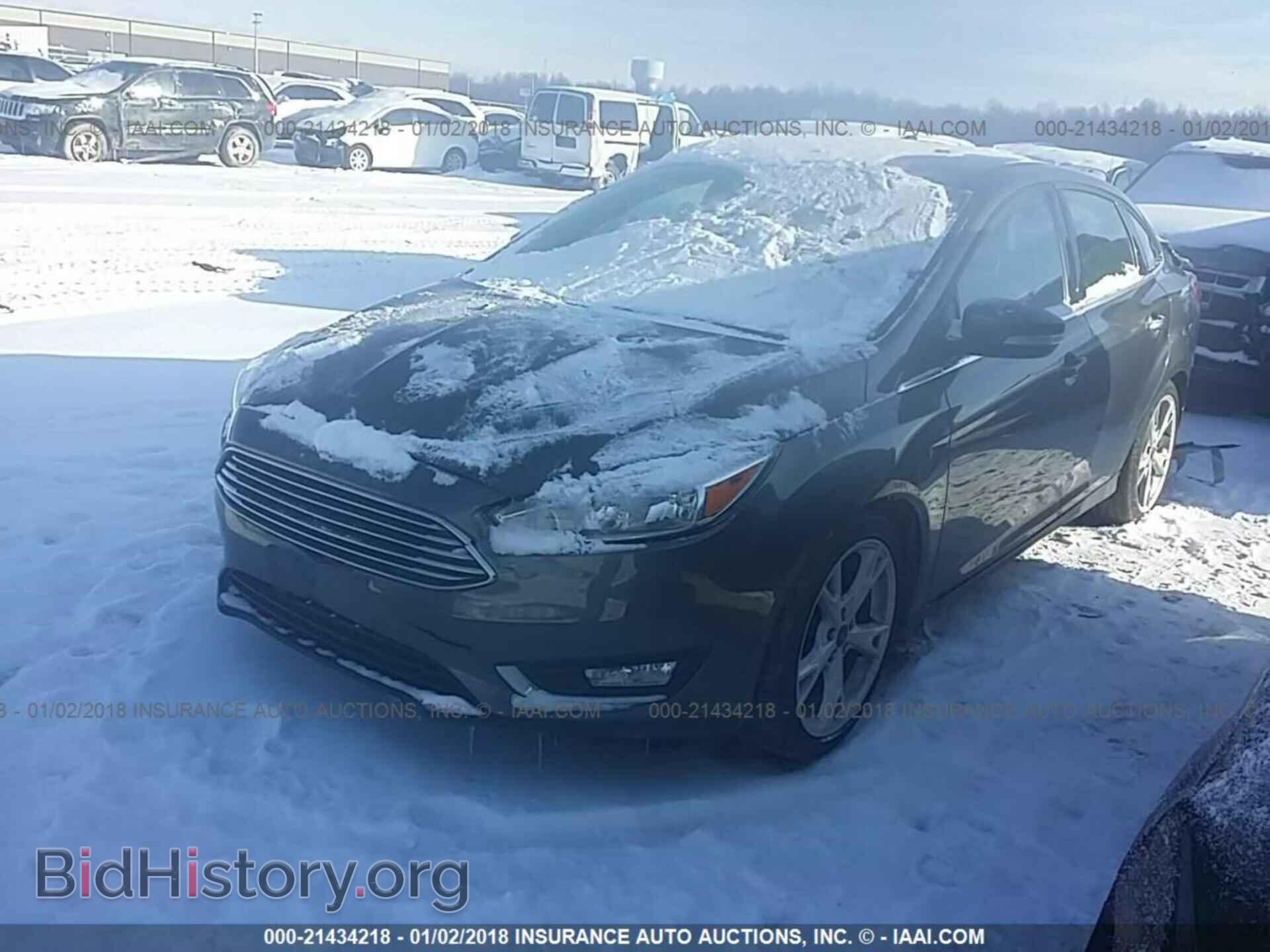 2015 Ford Focus - VIN: 1FADP3J28FL230171 - Фото 2