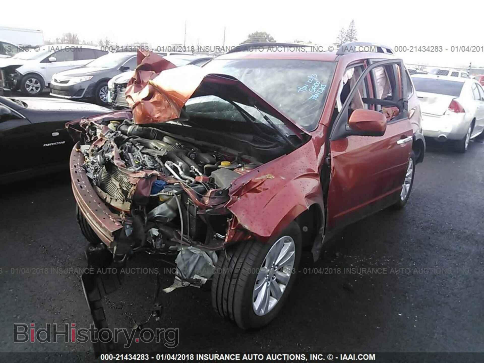 2011 Subaru Forester - VIN: JF2SHADC3BH750848 - Фото 2