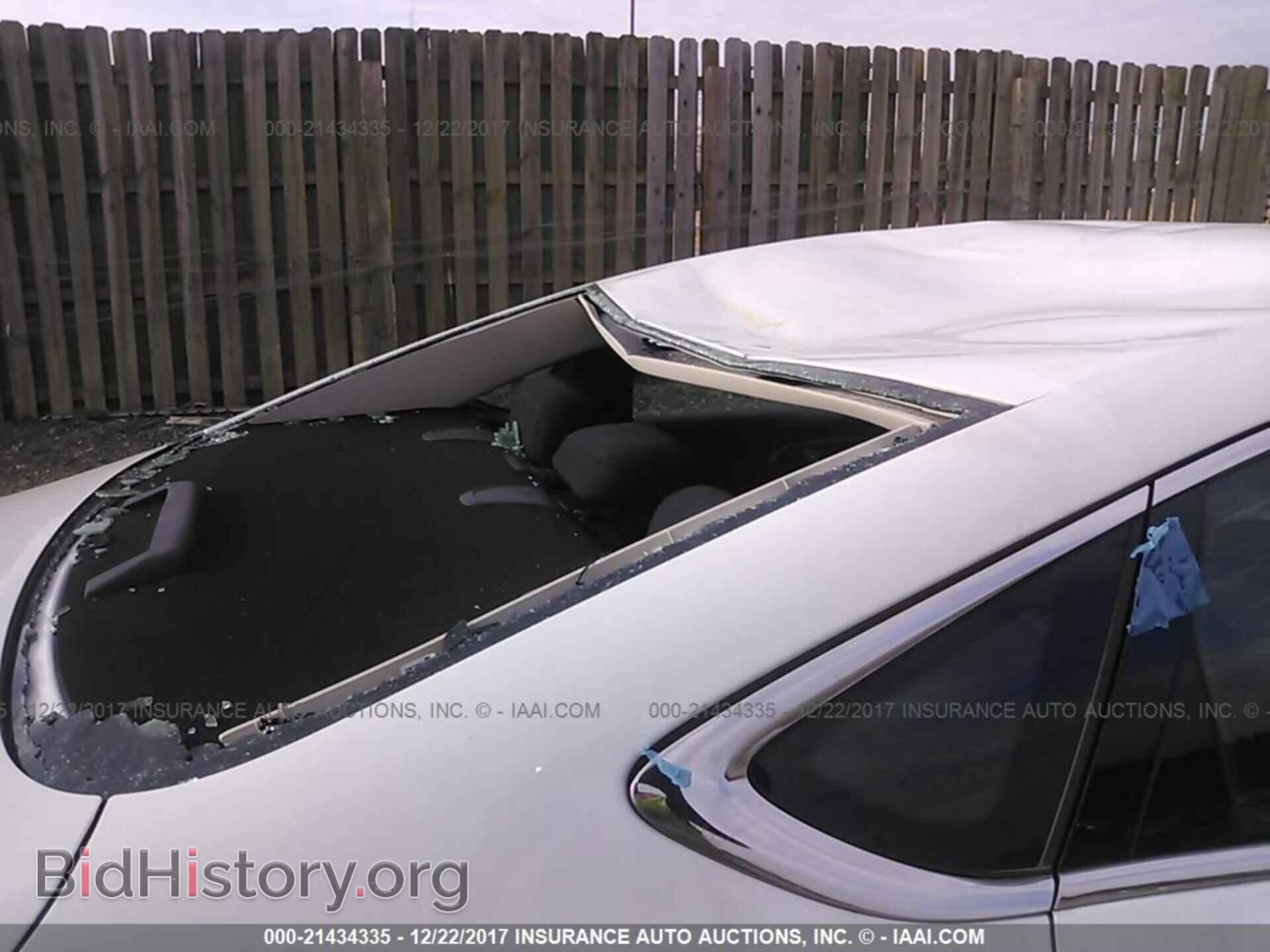 2016 Chrysler 200 - VIN: 1C3CCCAB5GN175416 - Photo 6