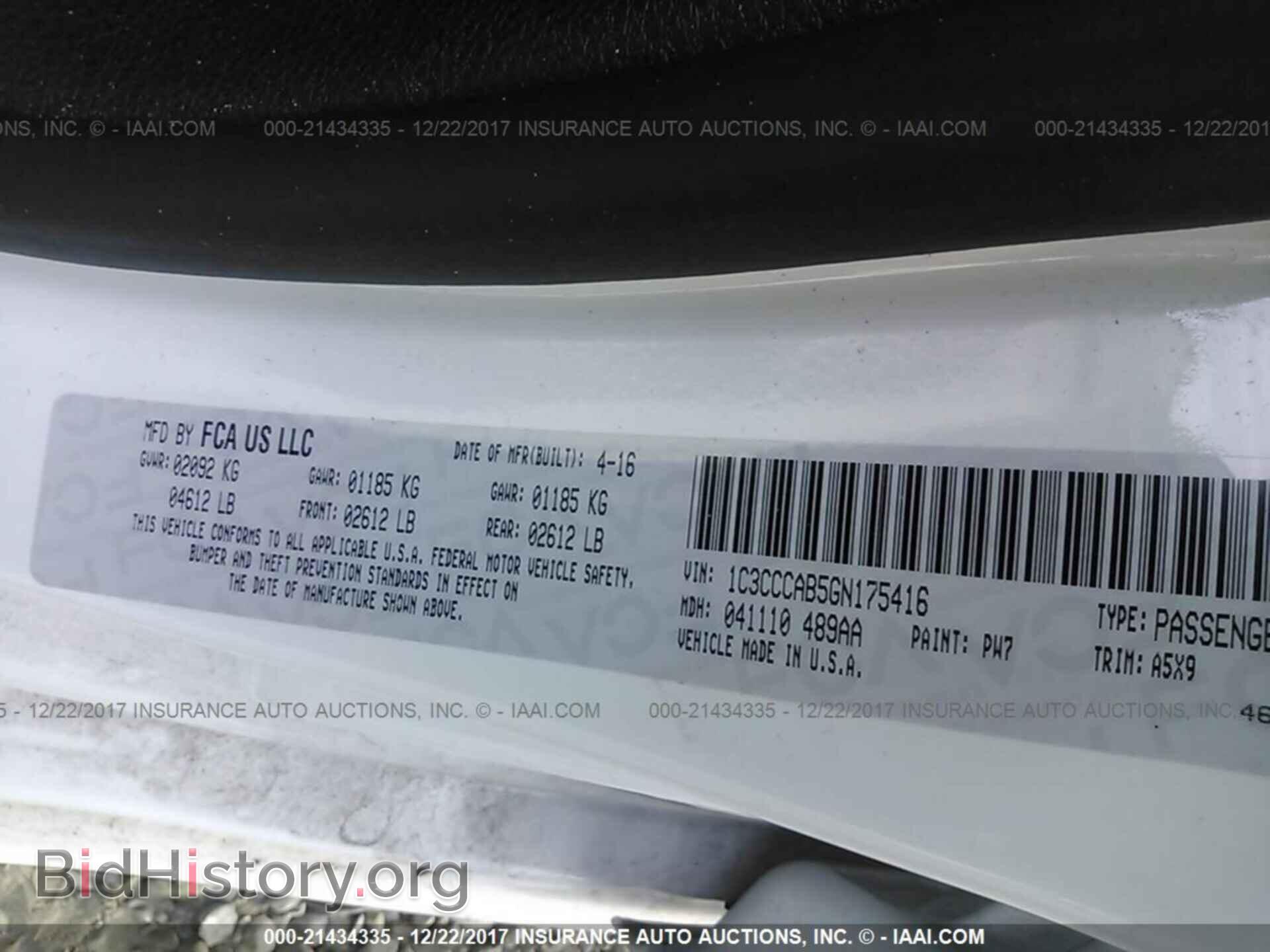 2016 Chrysler 200 - VIN: 1C3CCCAB5GN175416 - Photo 9