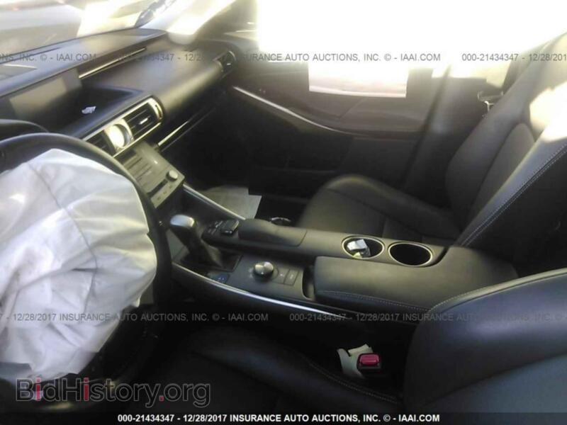 2015 Lexus IS (VIN JTHCF1D23F5026910) — фото 5 из 10