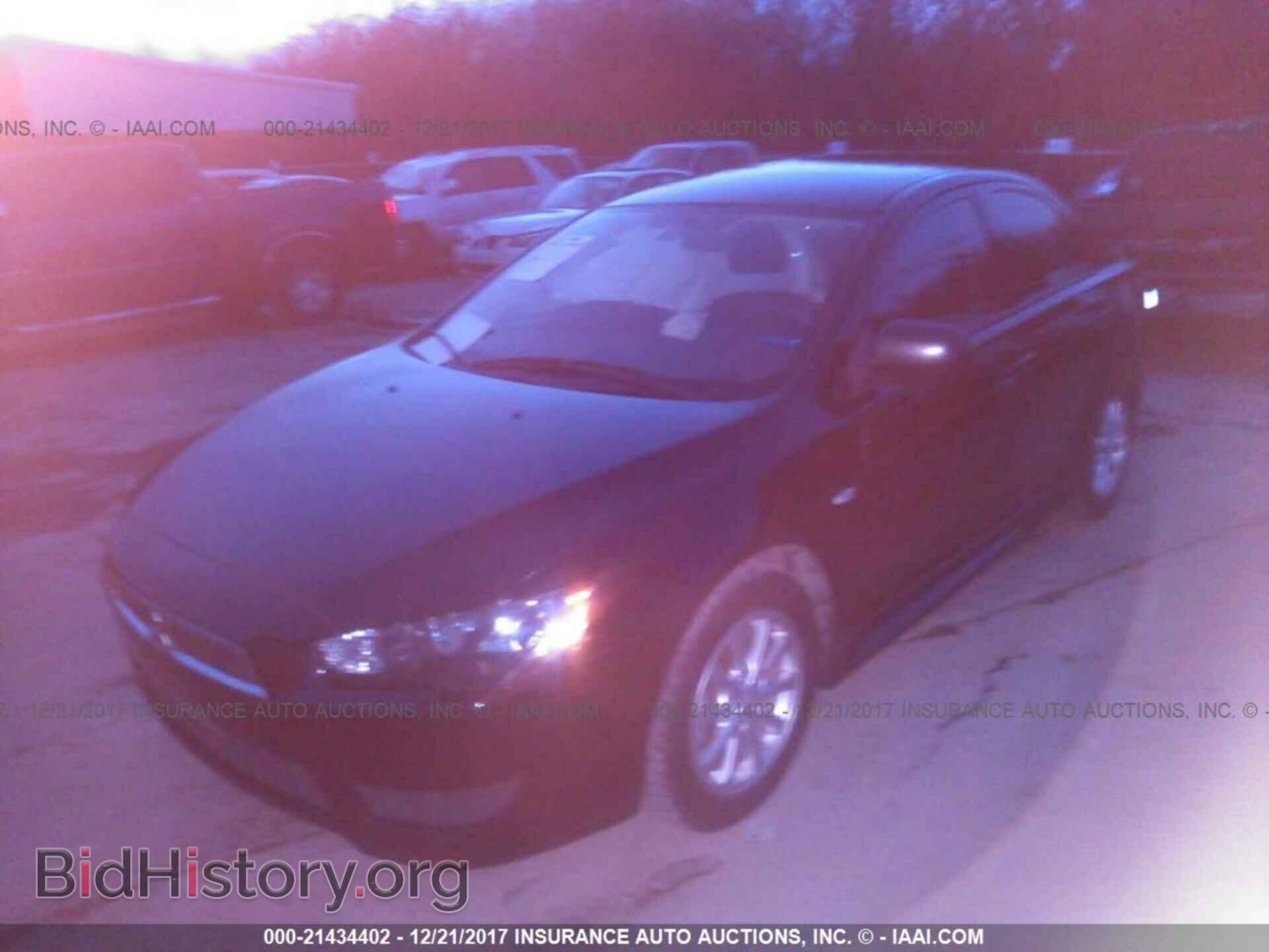 2014 Mitsubishi Lancer - VIN: JA32U2FU1EU001885 - Фото 2