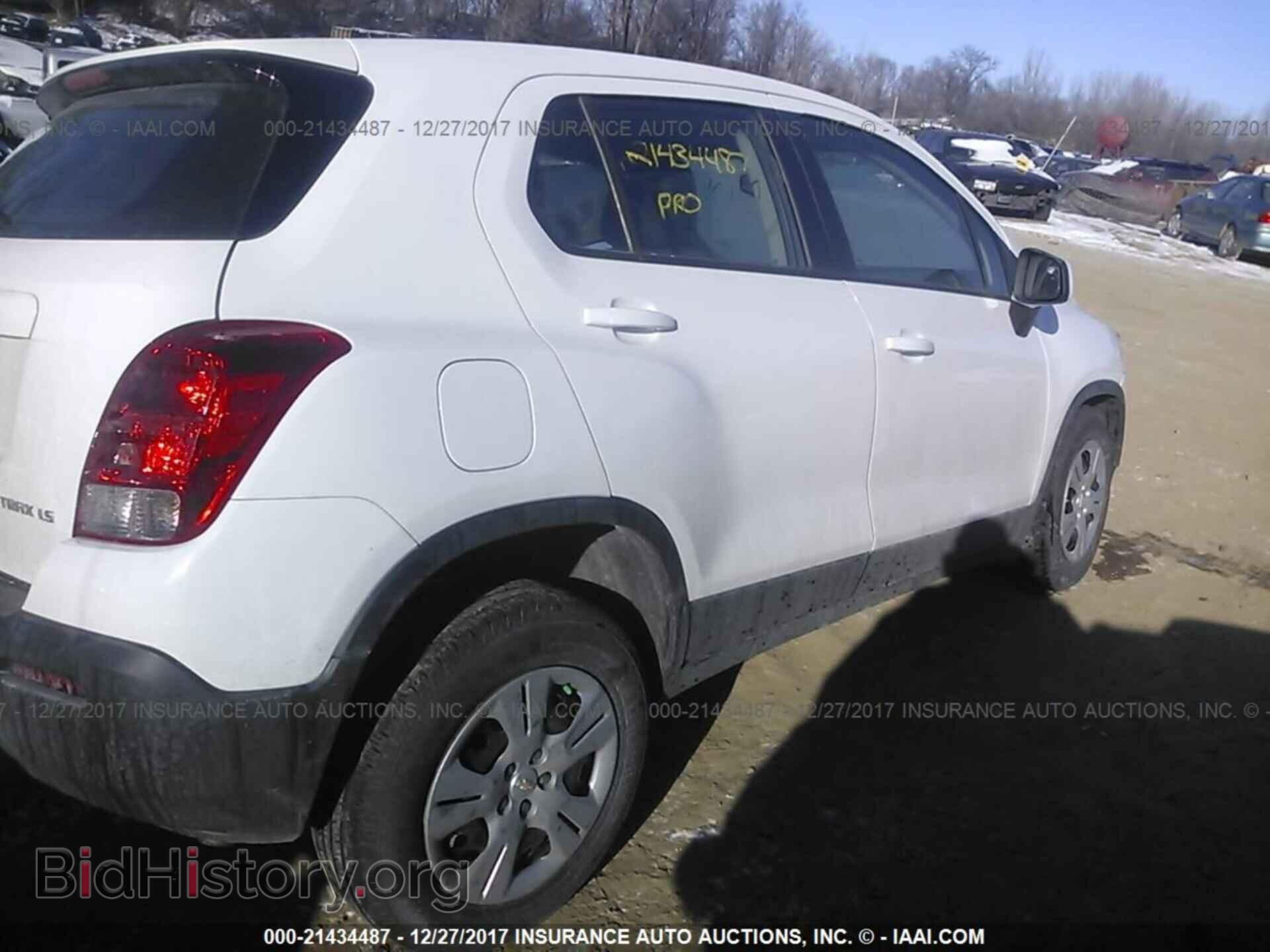 2016 Chevrolet Trax - VIN: 3GNCJKSB2GL129253 - Фото 4