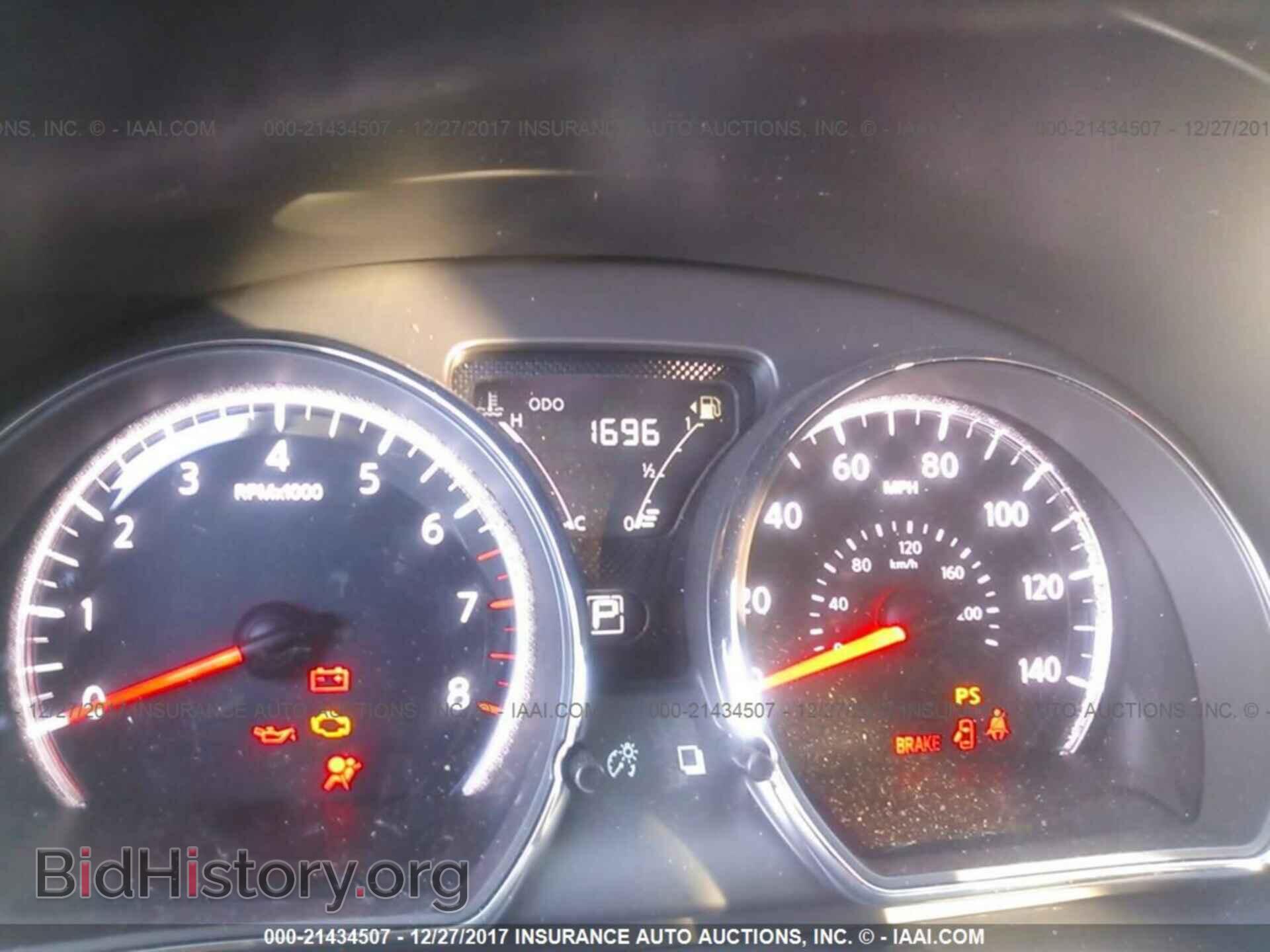 2017 Nissan Versa - VIN: 3N1CN7AP3HL852539 - Фото 7