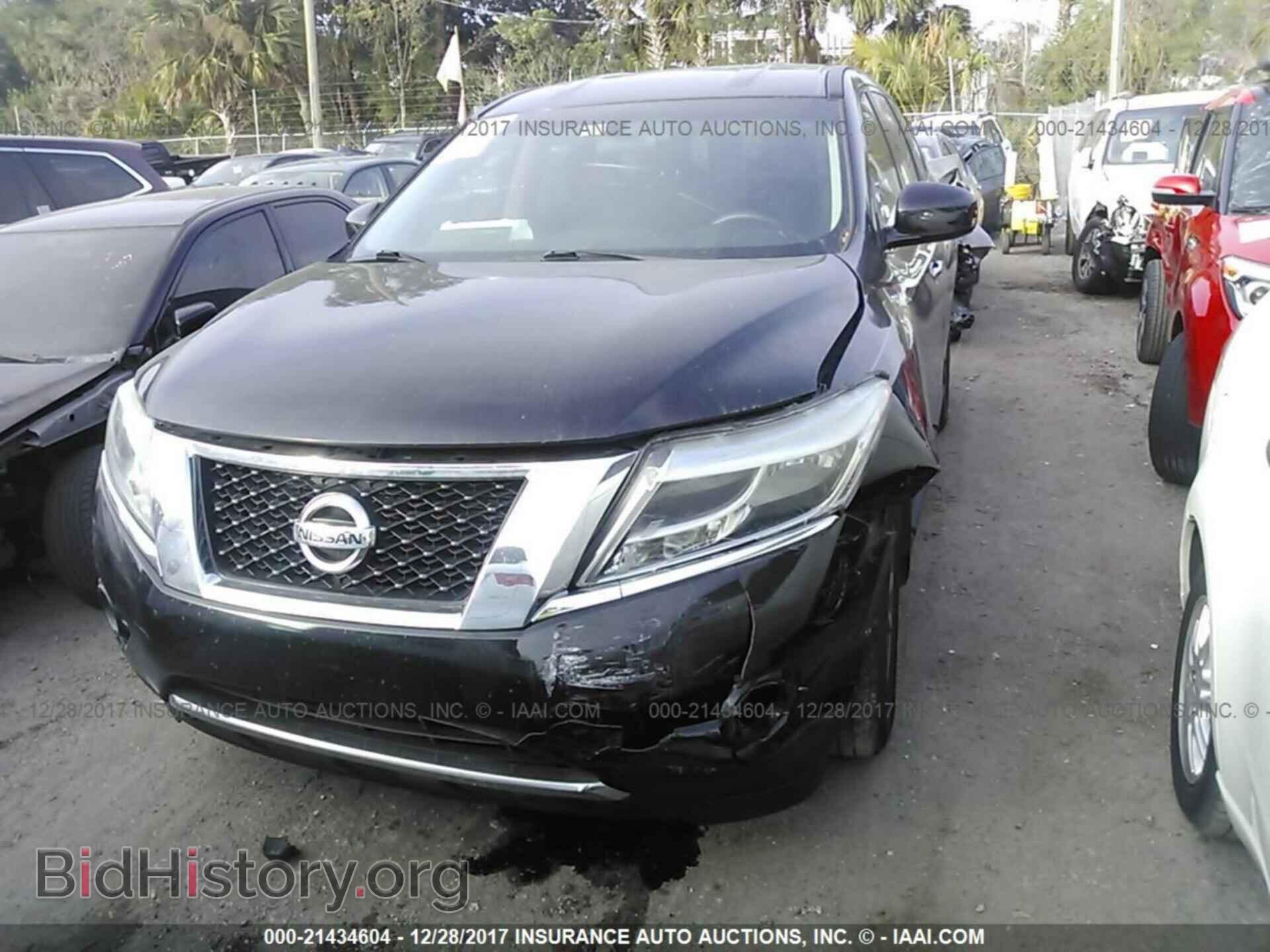 2014 Nissan Pathfinder - VIN: 5N1AR2MN8EC651759 - Фото 2