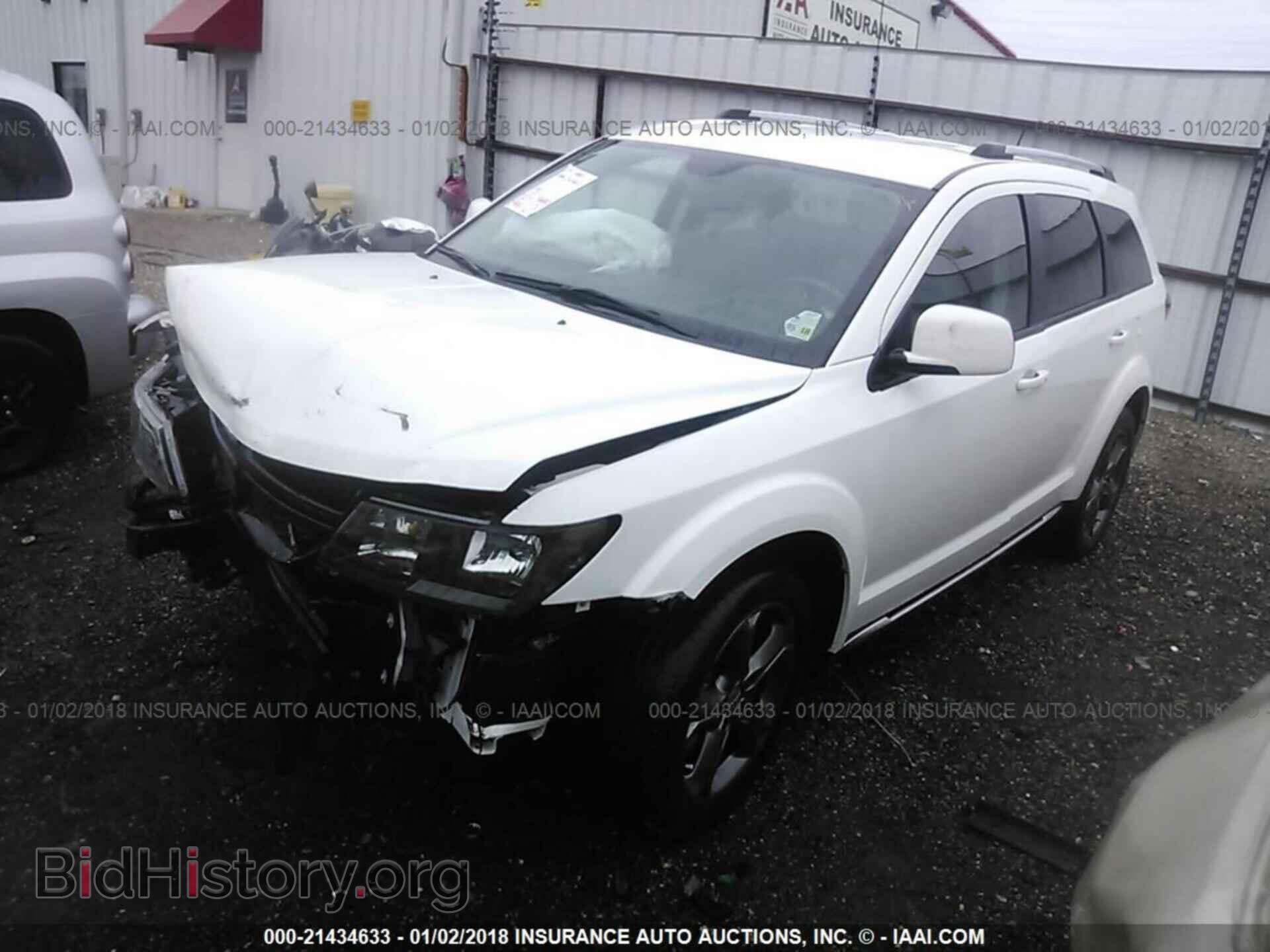 2015 Dodge Journey - VIN: 3C4PDCGG6FT641141 - Photo 2