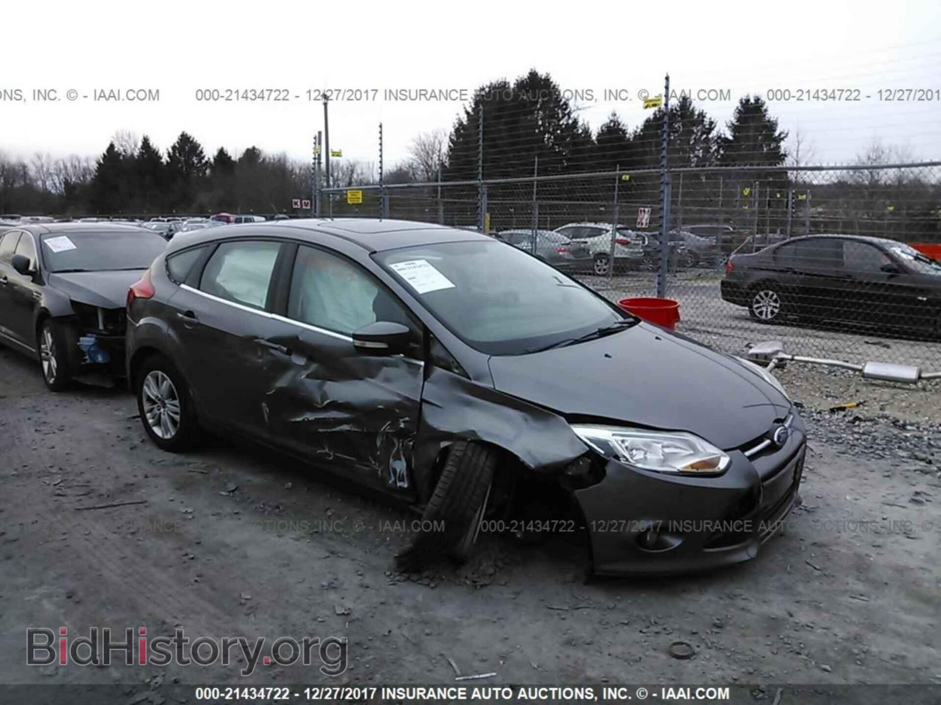 Фотография 1FAHP3M24CL184783 - Ford Focus 2012