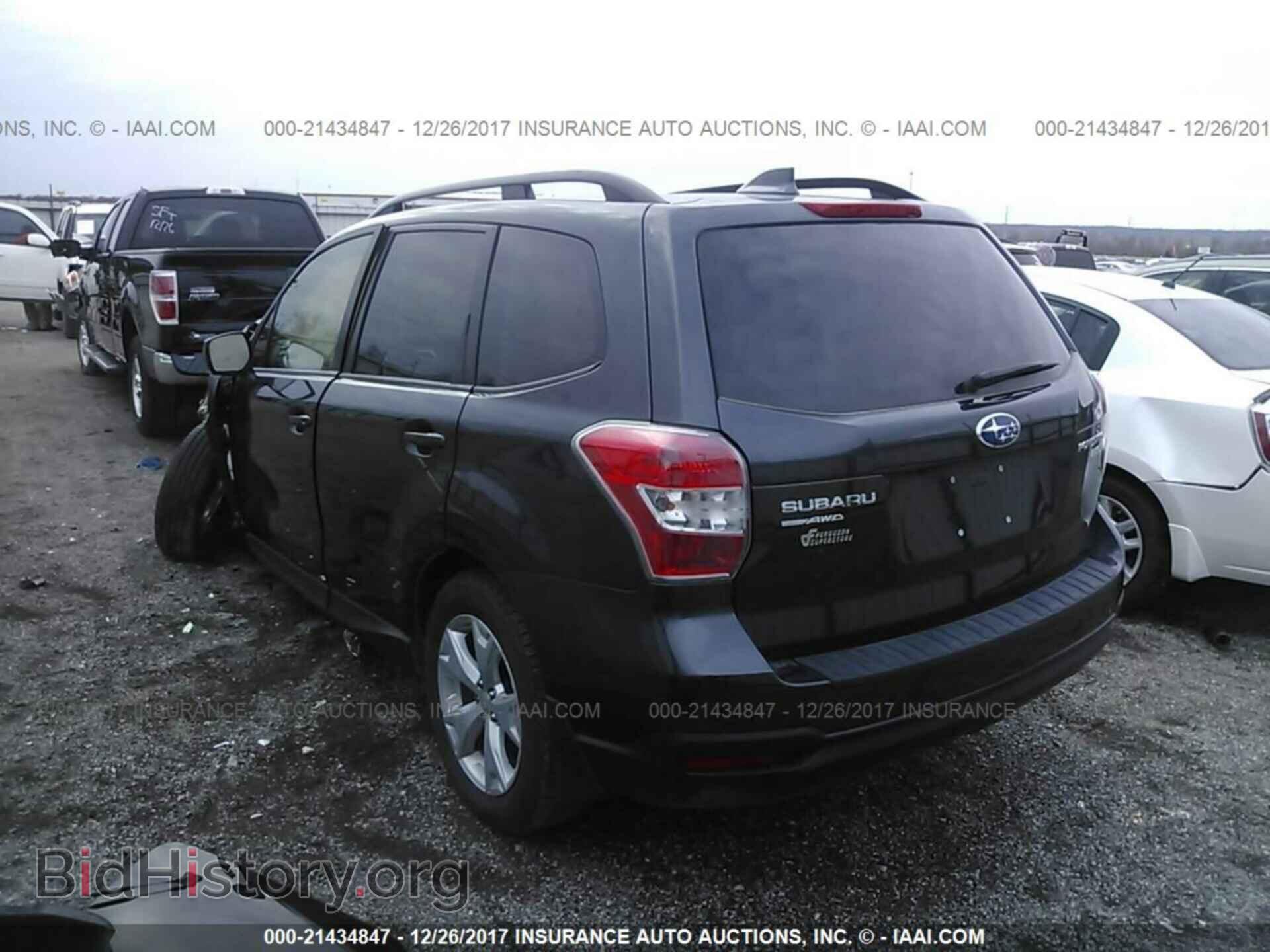 2016 Subaru Forester - VIN: JF2SJAFC0GH525828 - Фото 3
