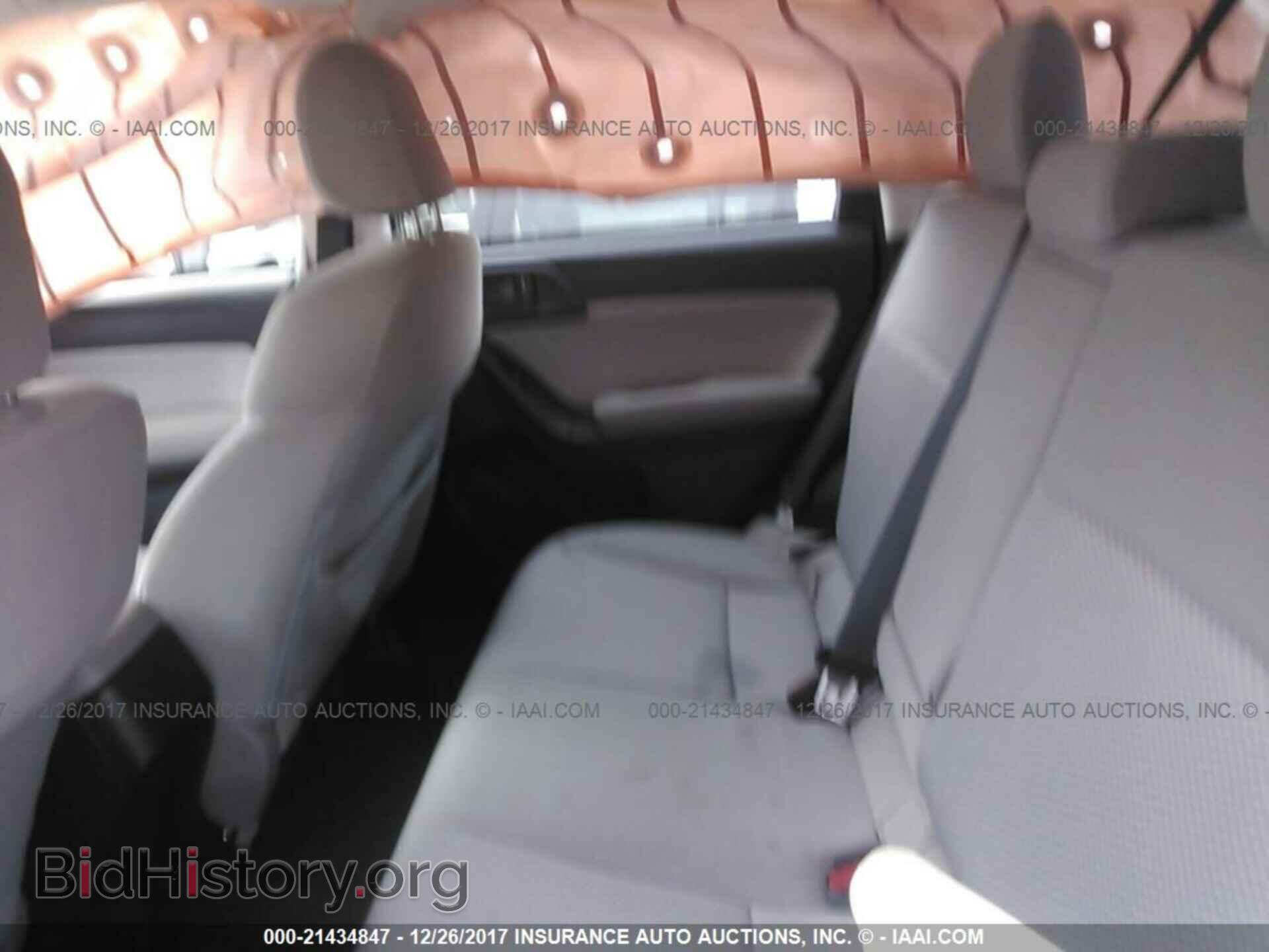 2016 Subaru Forester - VIN: JF2SJAFC0GH525828 - Фото 8