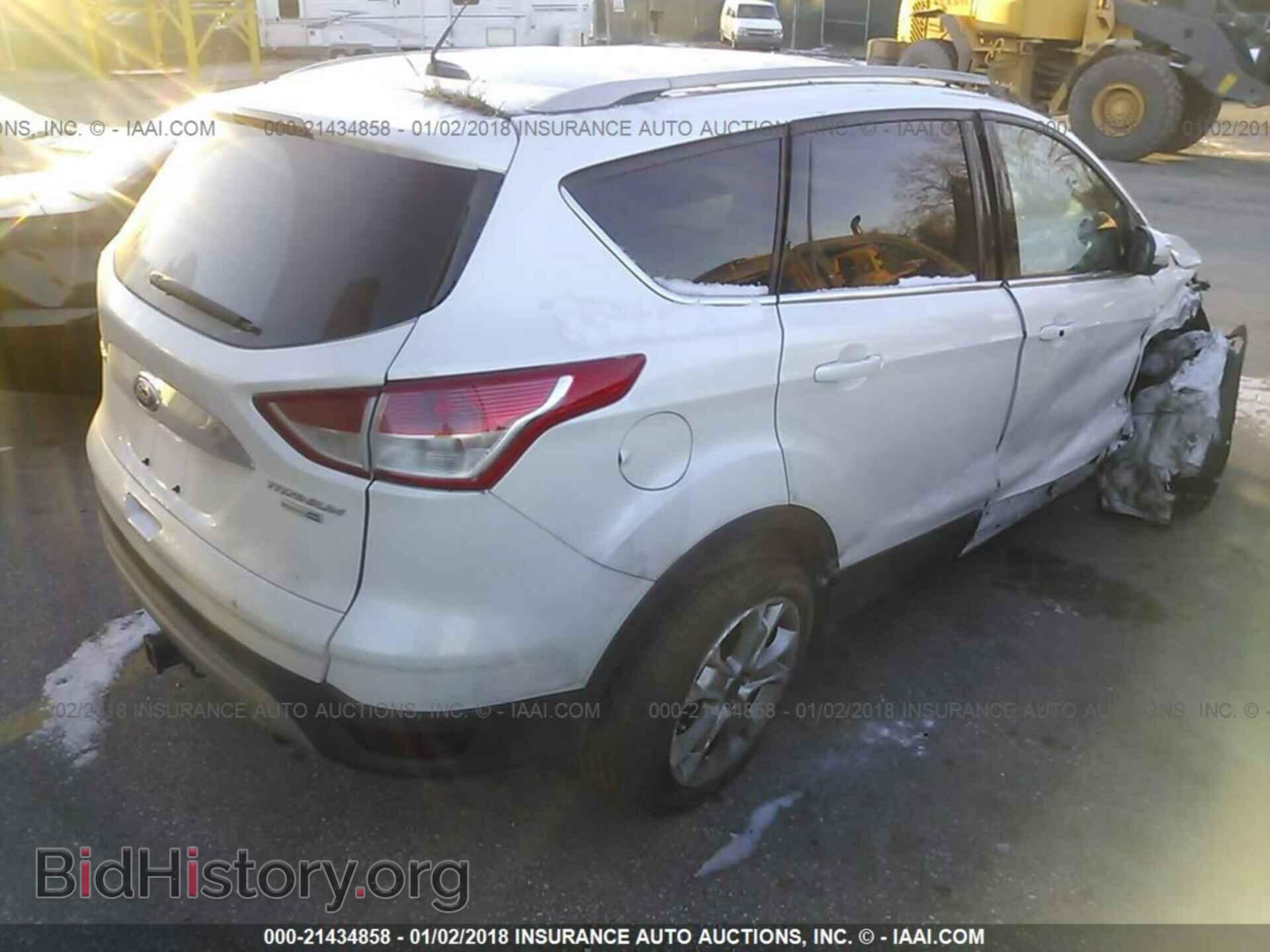 2014 Ford Escape - VIN: 1FMCU9J9XEUE05149 - Фото 4
