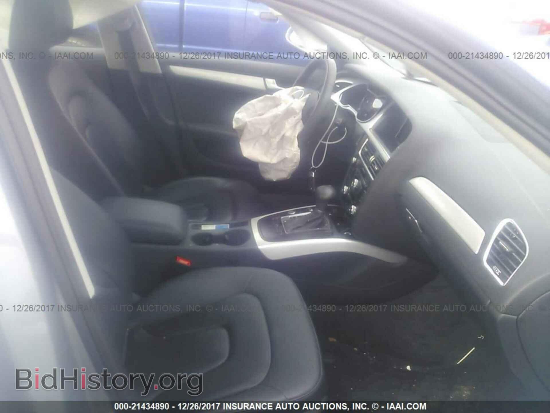 2016 Audi A4 - VIN: WAUAFAFL3GN016438 - Photo 5