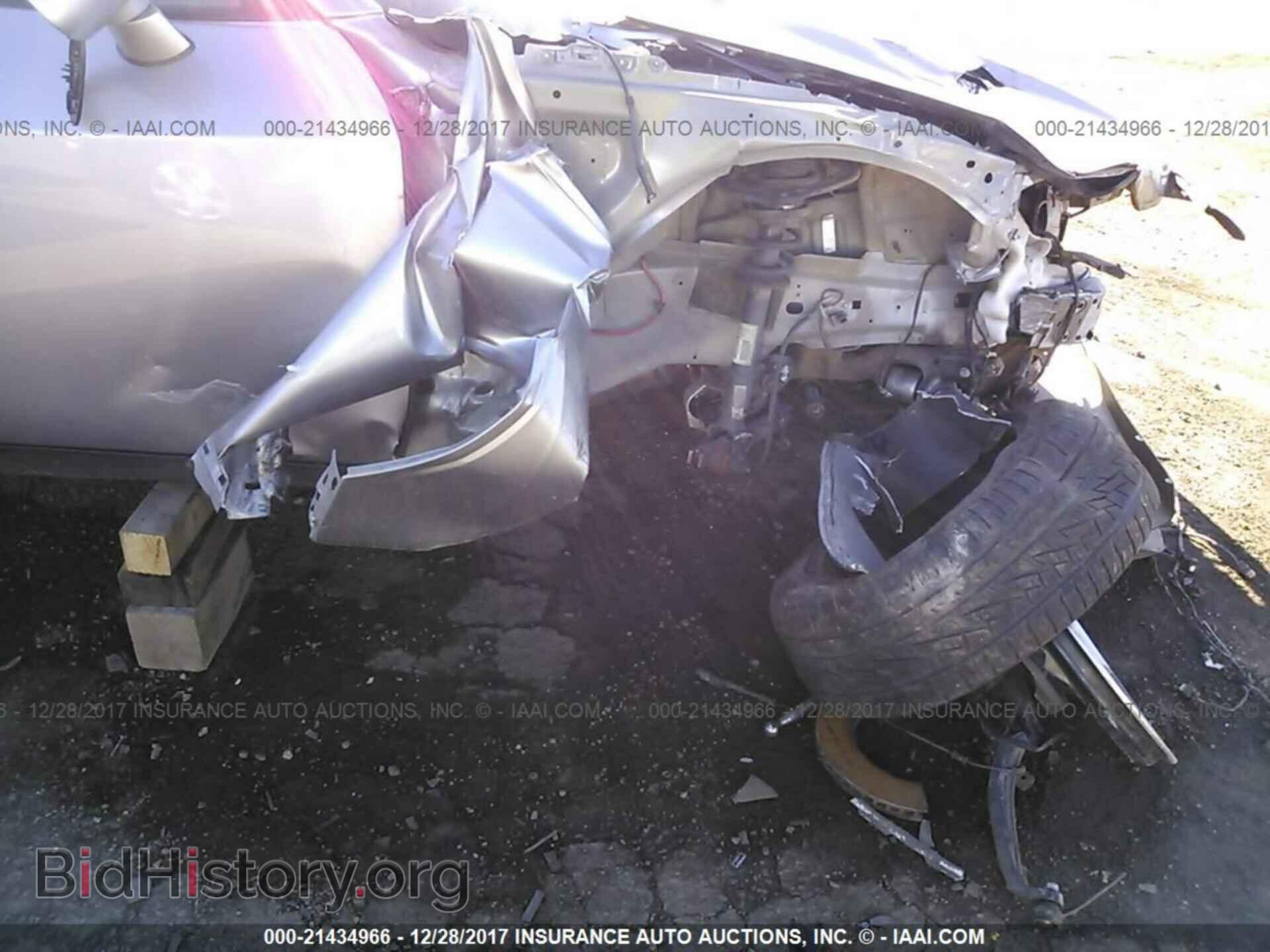 2015 Dodge Challenger - VIN: 2C3CDZBG1FH705947 - Фото 6