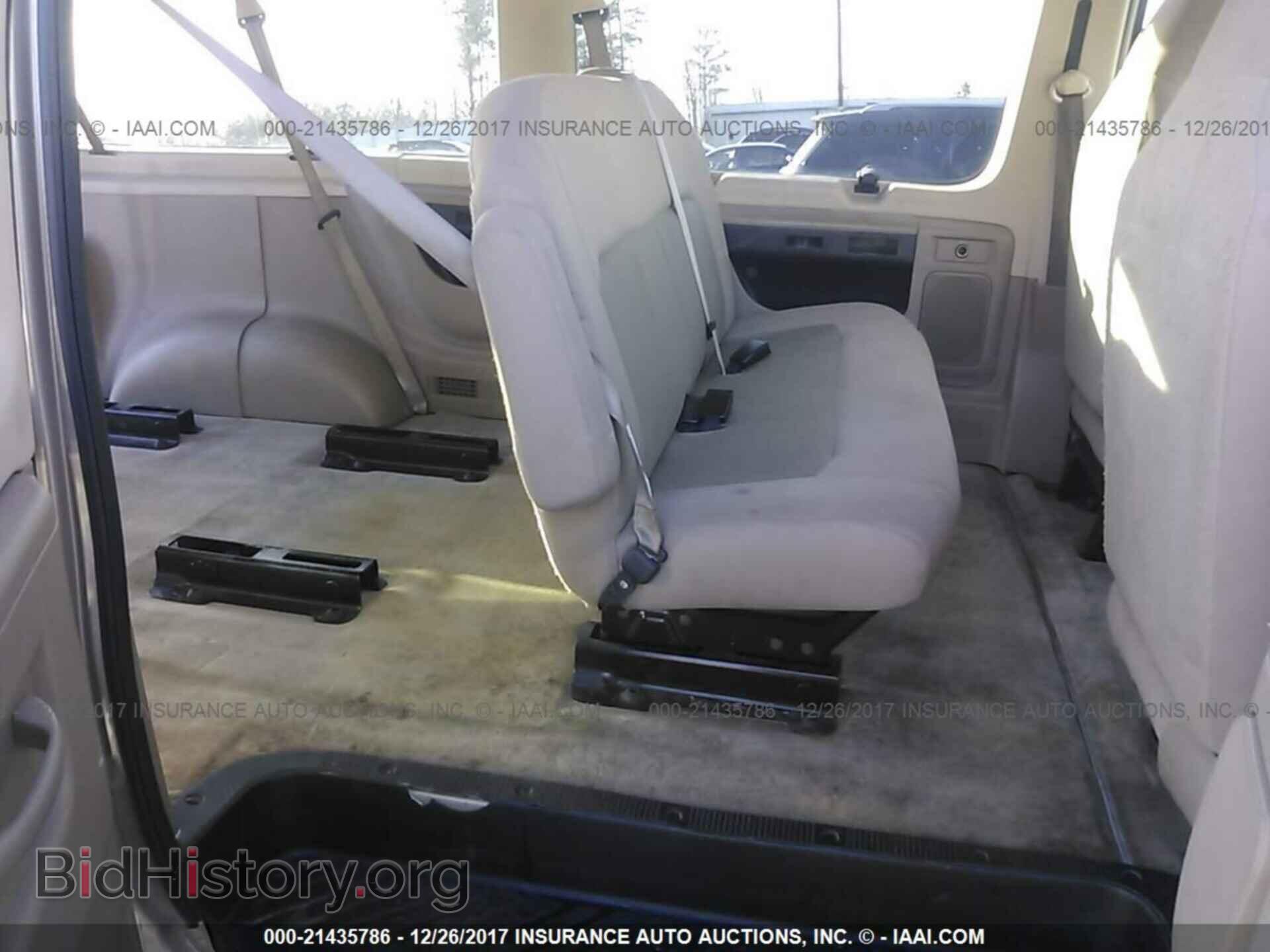 2013 Ford Econoline - VIN: 1FBNE3BL4DDA75075 - Фото 8