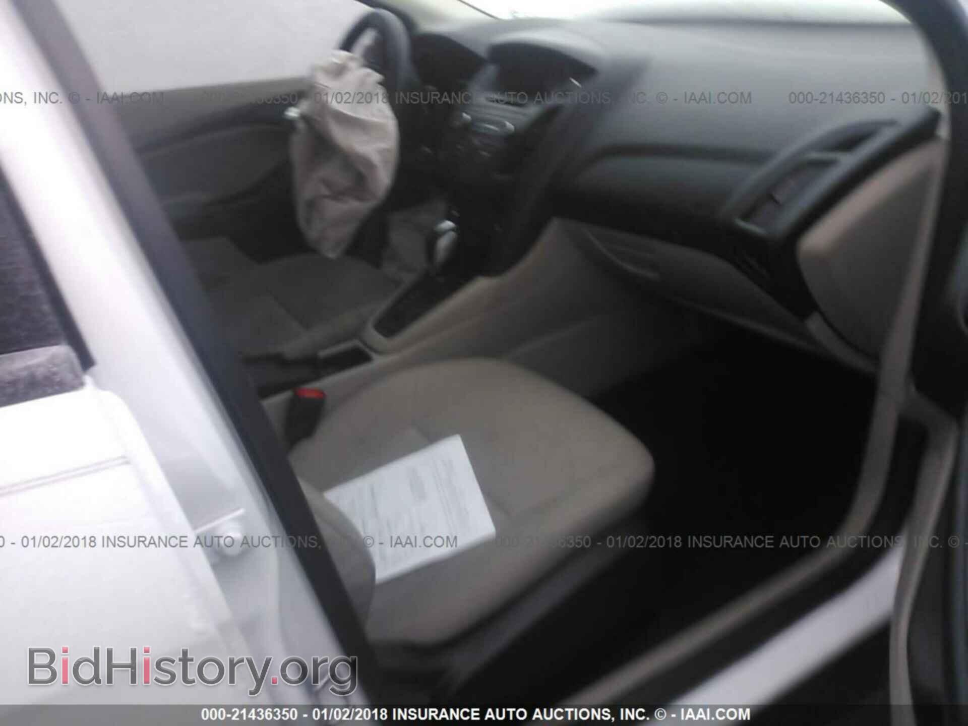 2015 Ford Focus - VIN: 1FADP3F28FL375414 - Photo 5