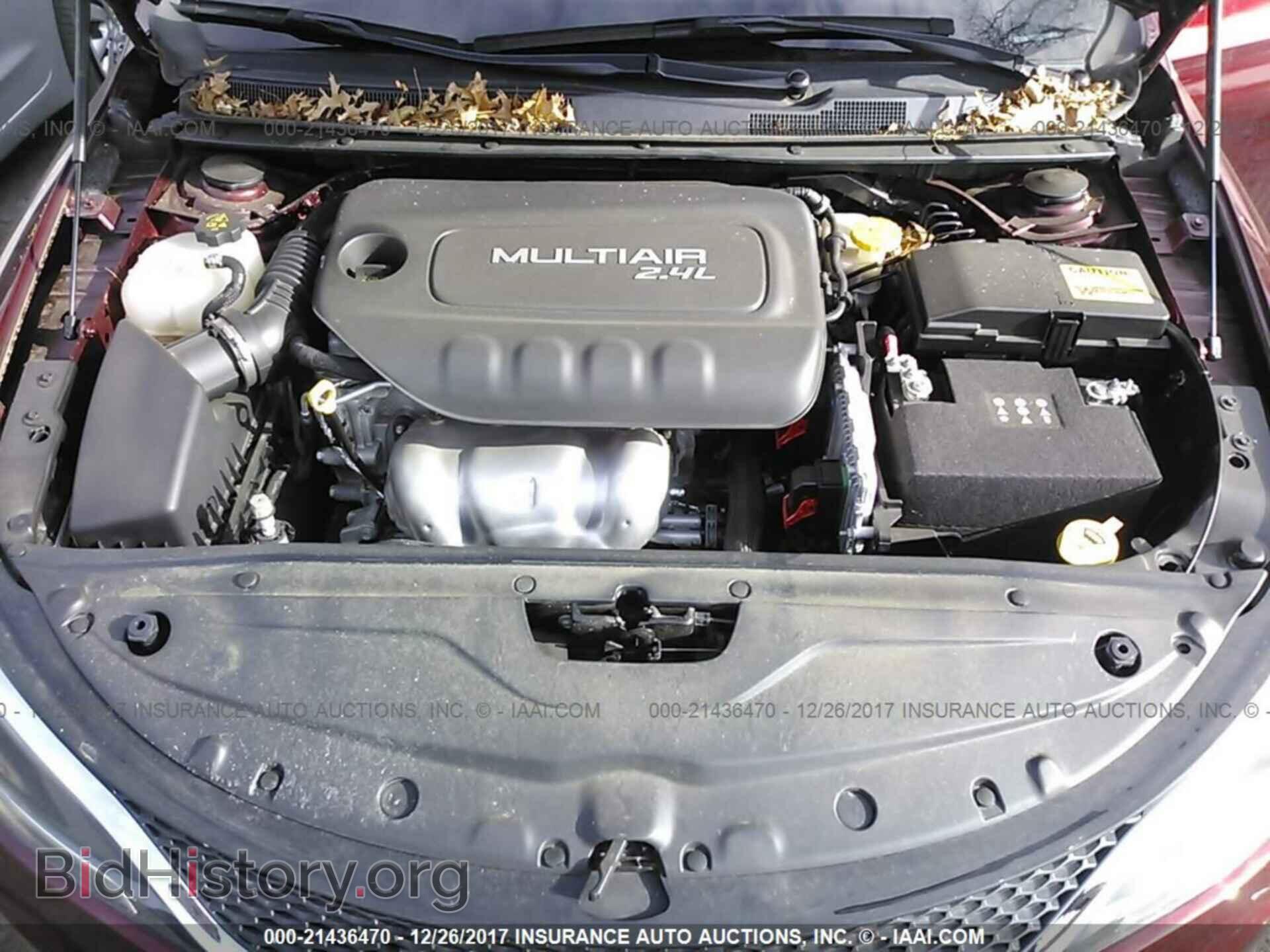 2015 Chrysler 200 - VIN: 1C3CCCAB2FN756693 - Photo 10