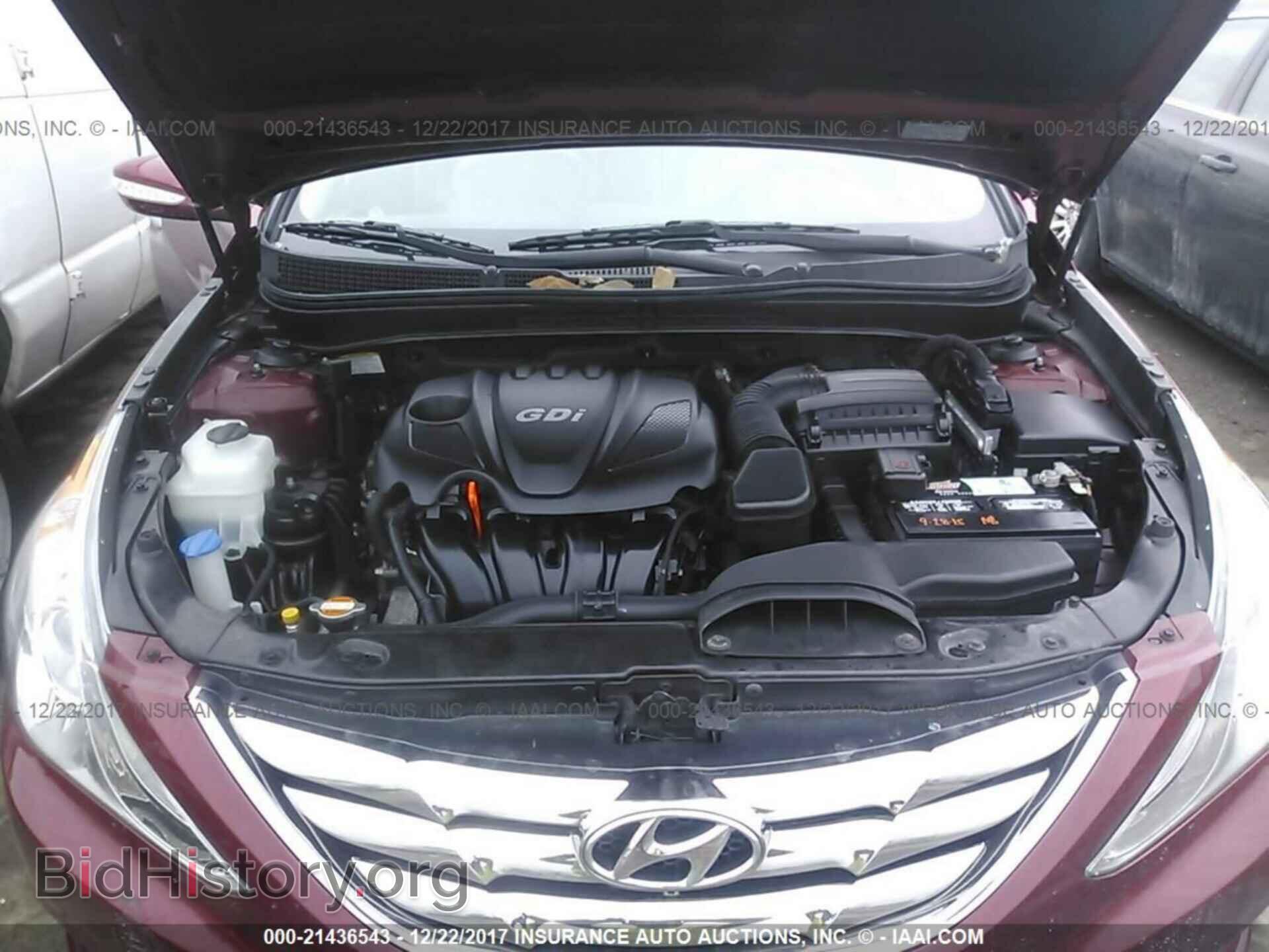 2012 Hyundai Sonata - VIN: 5NPEC4AC8CH373419 - Photo 10