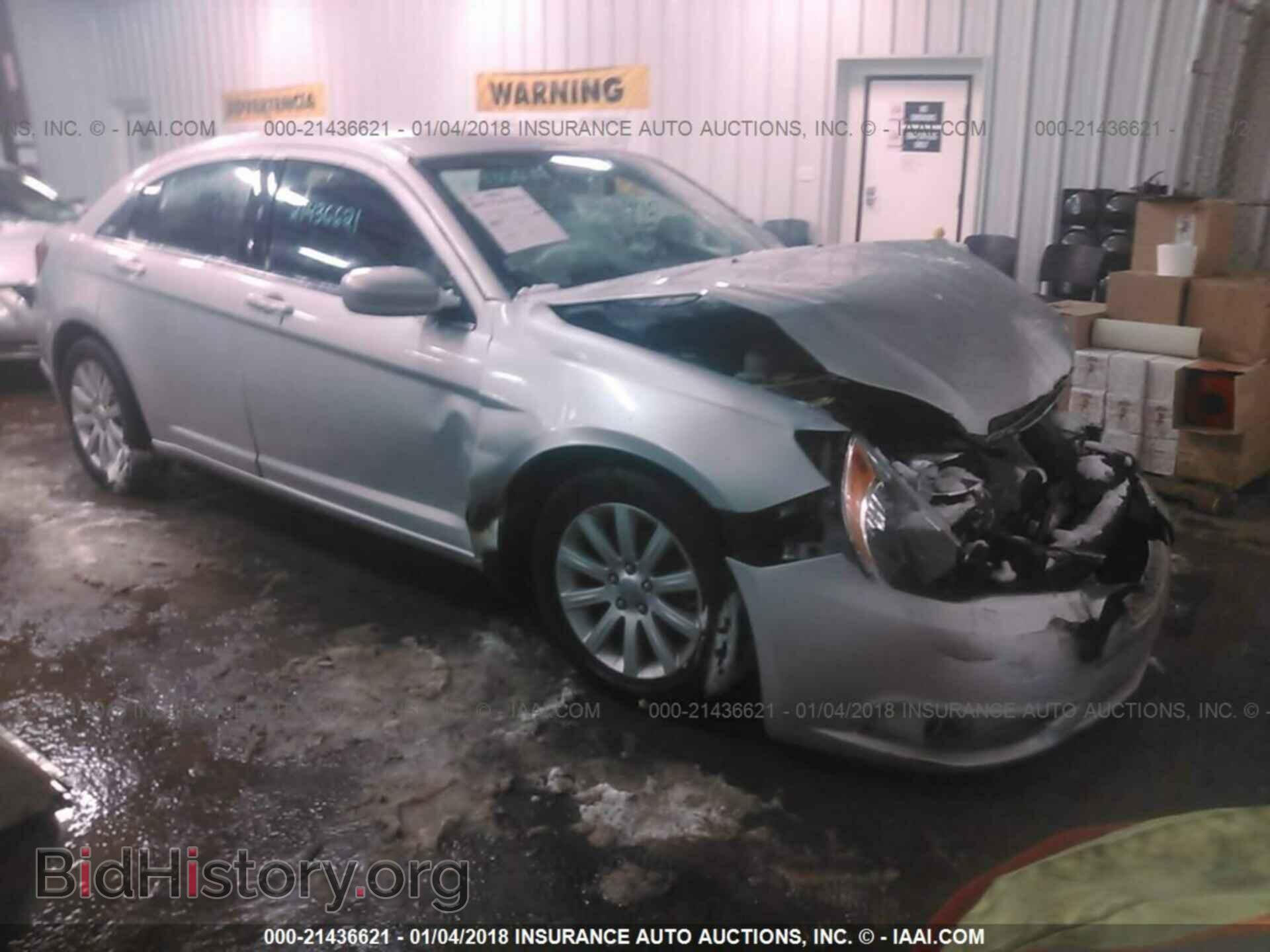 Photo 1C3CCBBBXCN178279 - Chrysler 200 2012