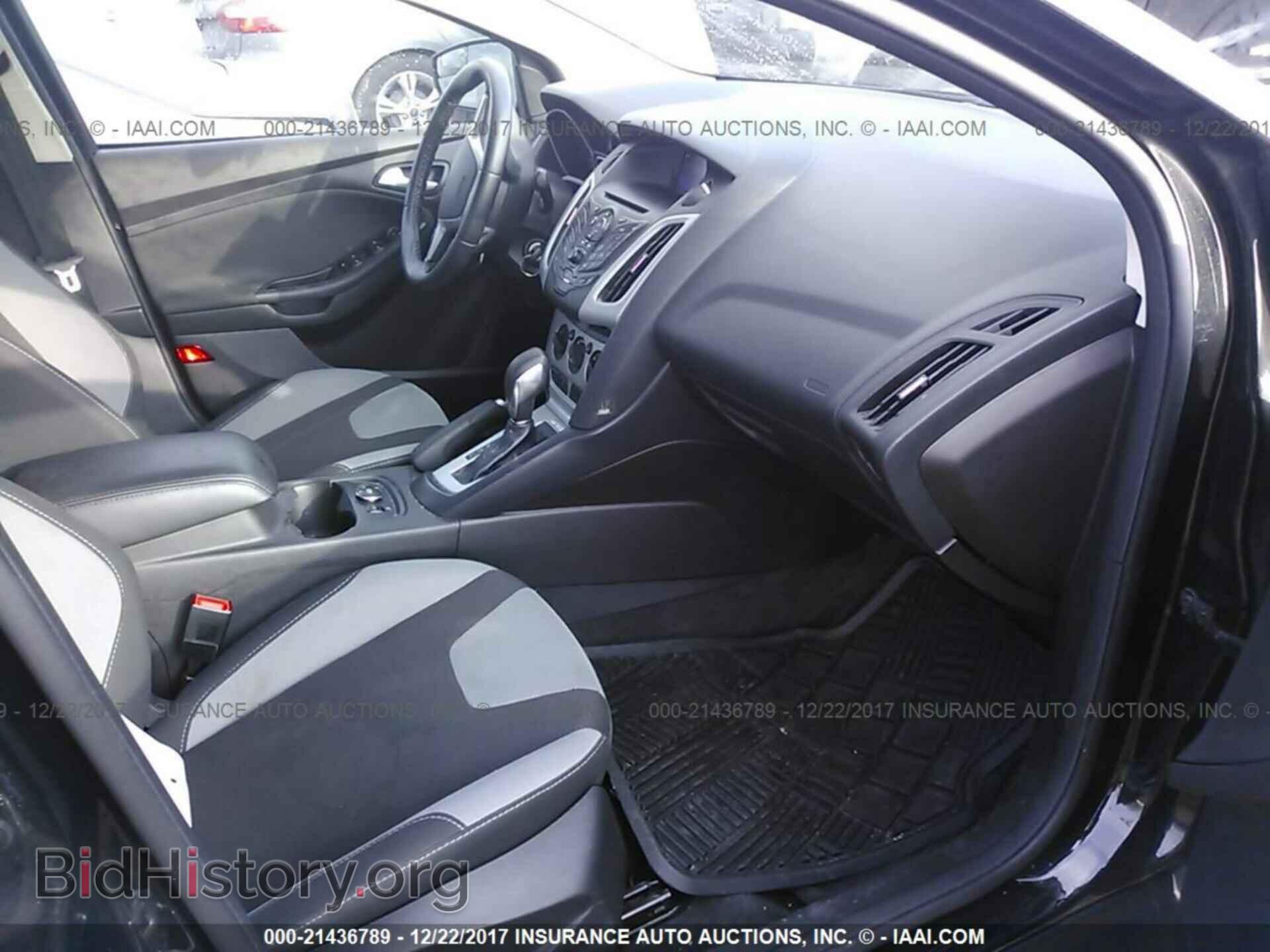 2014 Ford Focus - VIN: 1FADP3F26EL258932 - Photo 5