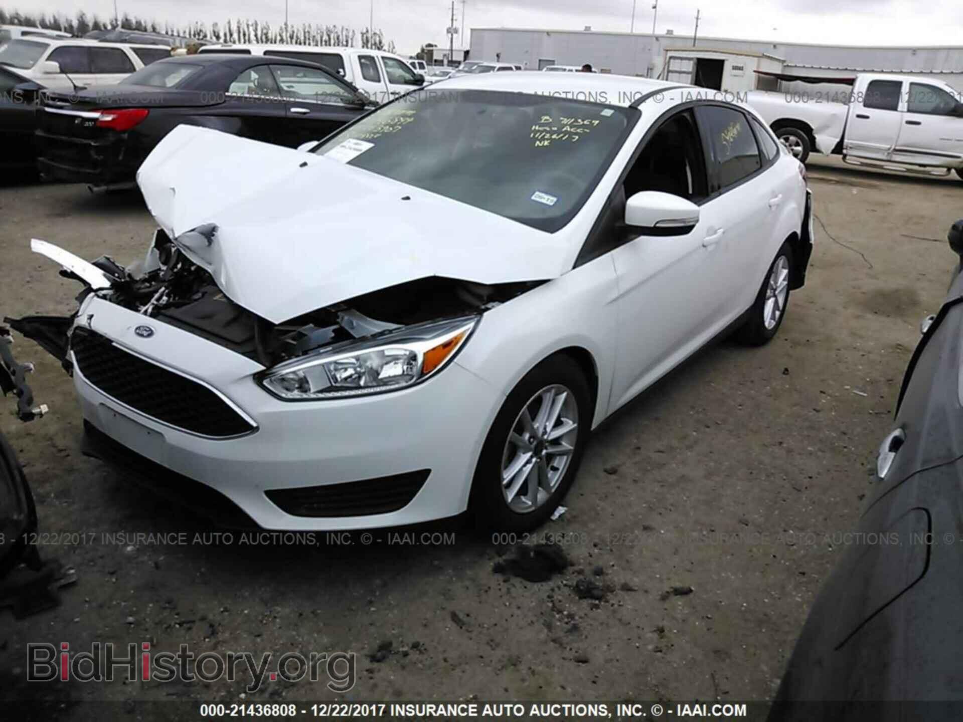 2017 Ford Focus - VIN: 1FADP3F29HL253907 - Photo 2