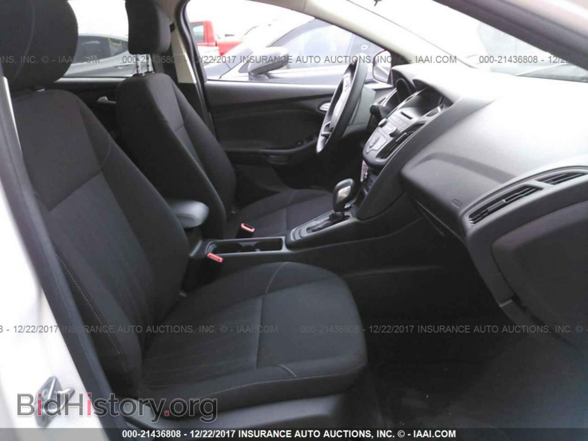 2017 Ford Focus - VIN: 1FADP3F29HL253907 - Photo 5