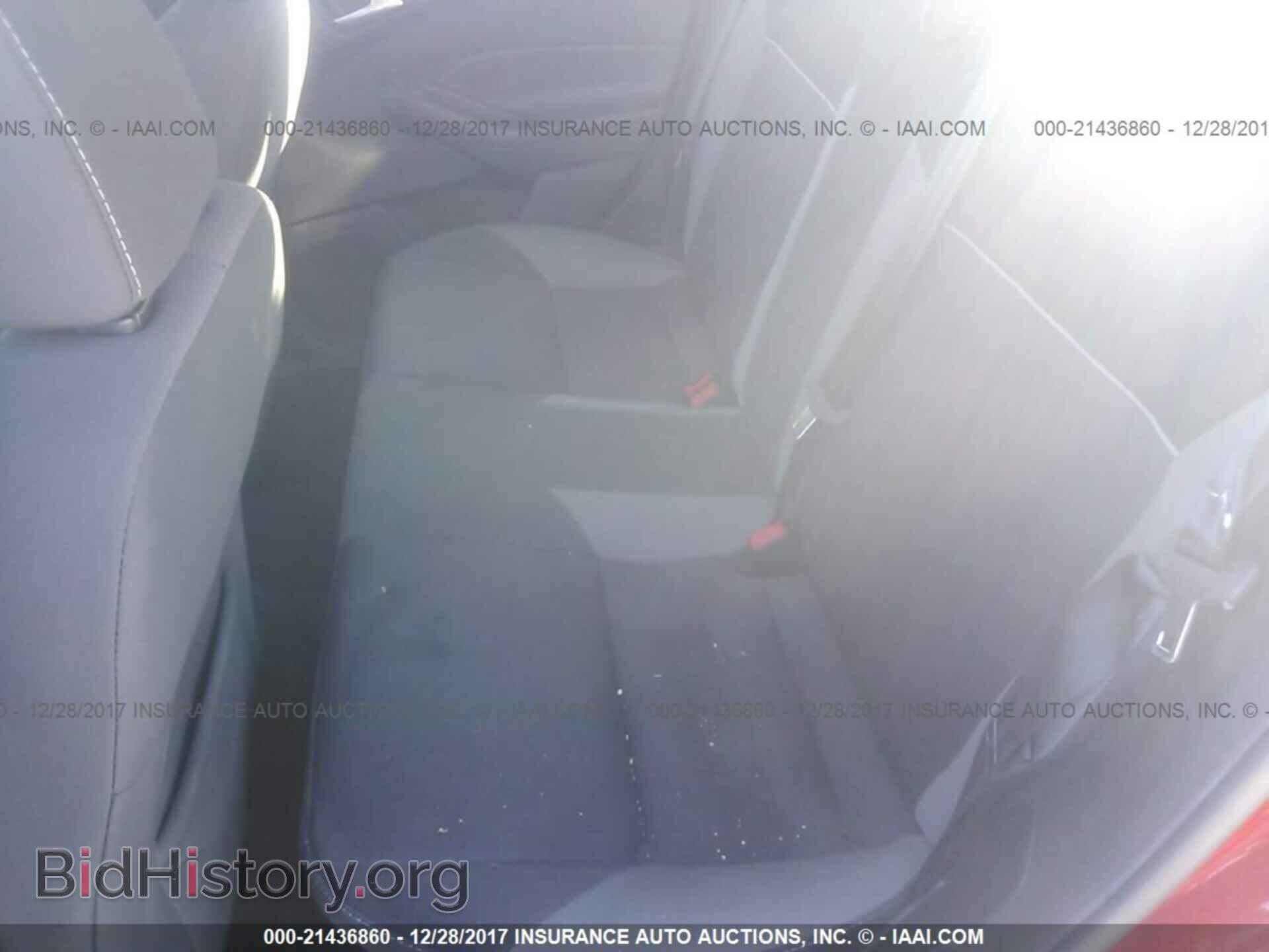 2014 Ford Focus - VIN: 1FADP3F26EL287914 - Photo 8