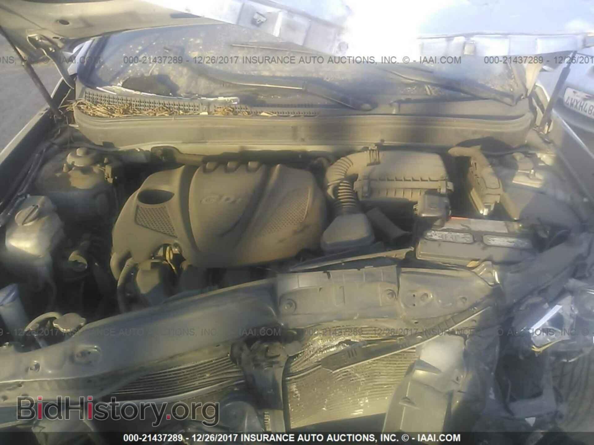2012 Hyundai Sonata - VIN: 5NPEB4AC4CH381018 - Фото 10