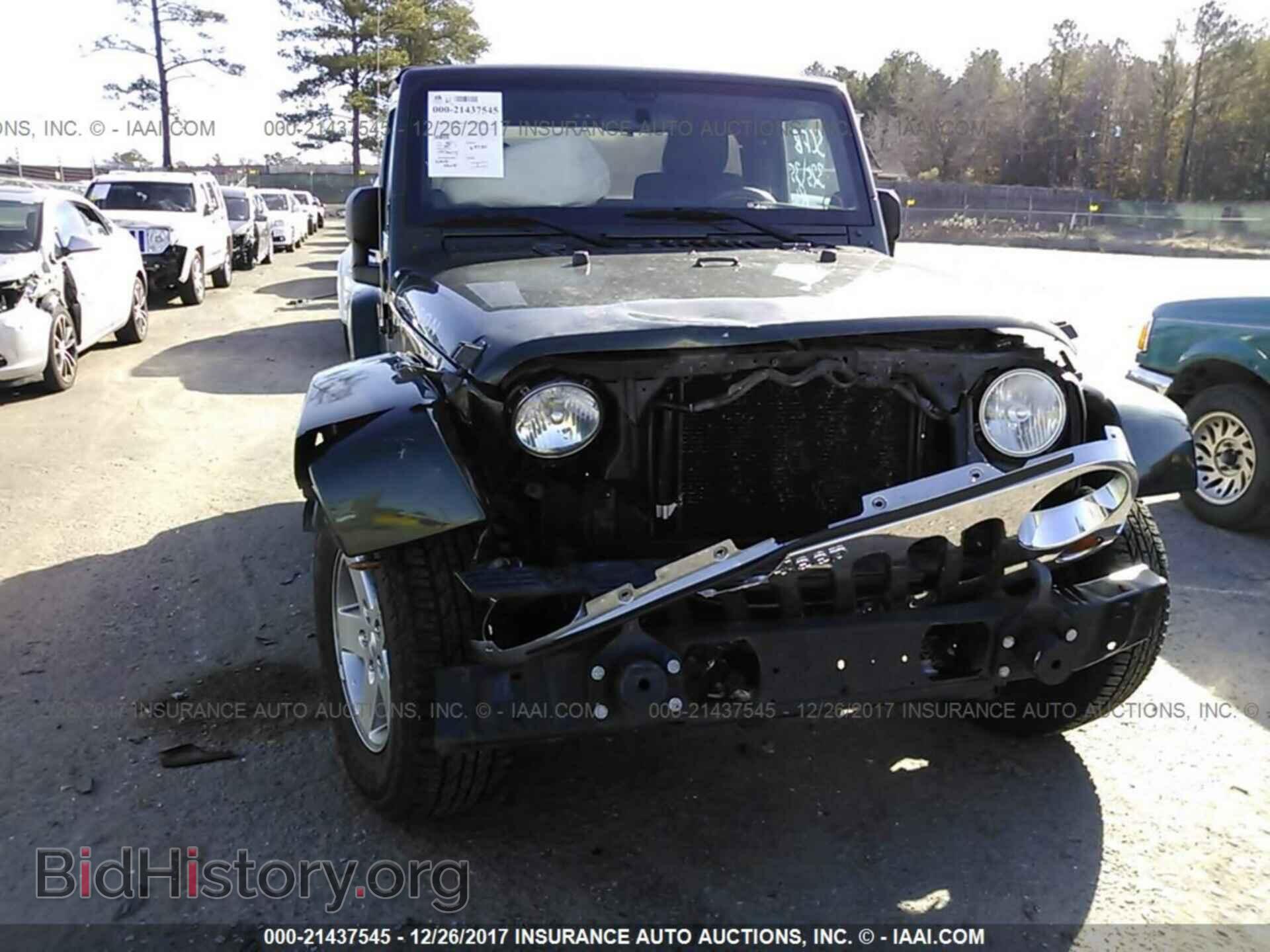 2011 Jeep Wrangler - VIN: 1J4BA6D19BL624855 - Фото 6