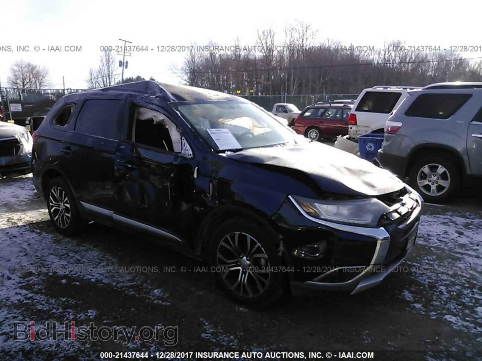Photo JA4AZ3A36GZ038465 - Mitsubishi Outlander 2016
