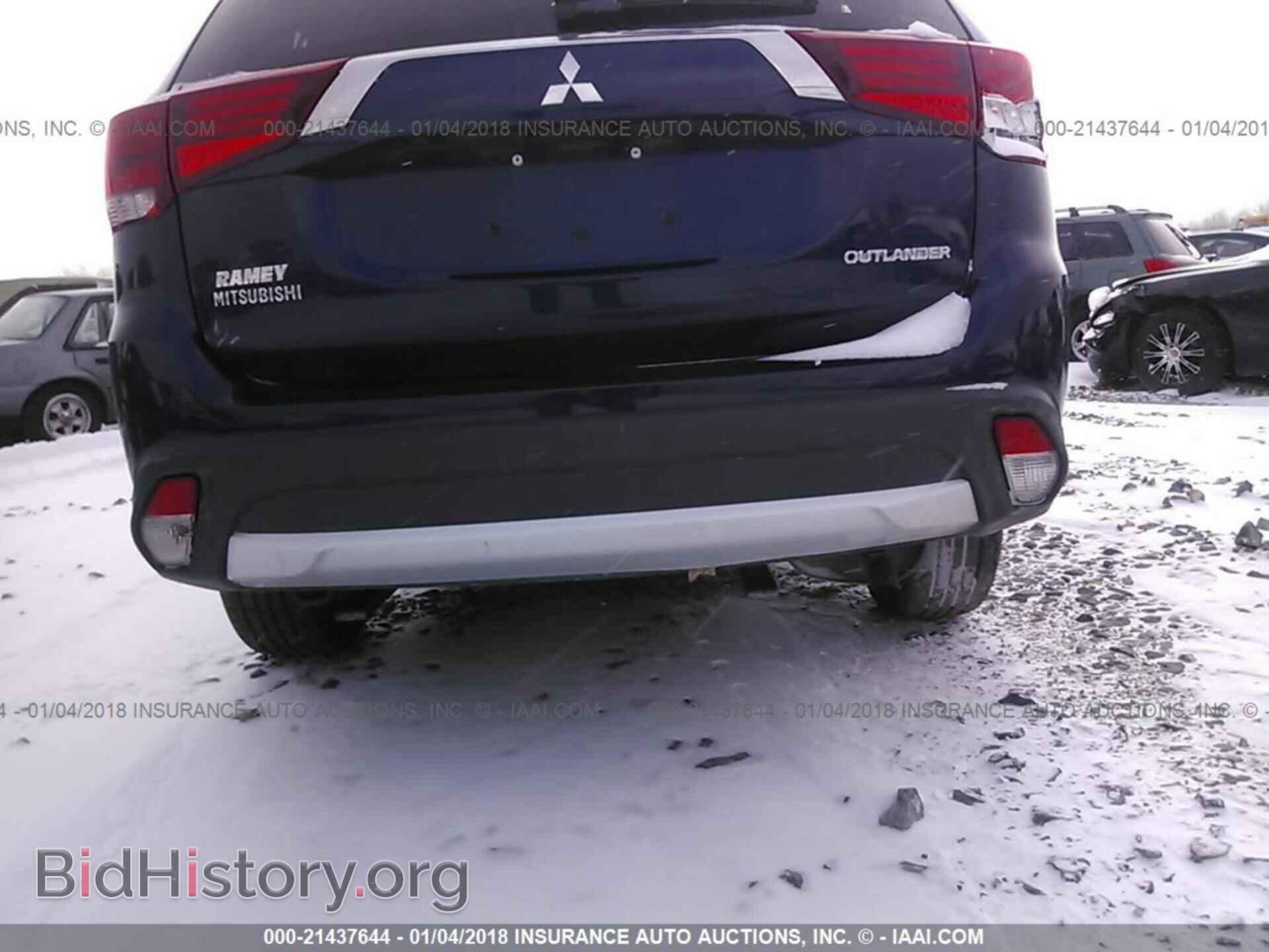 2016 Mitsubishi Outlander - VIN: JA4AZ3A36GZ038465 - Фото 4